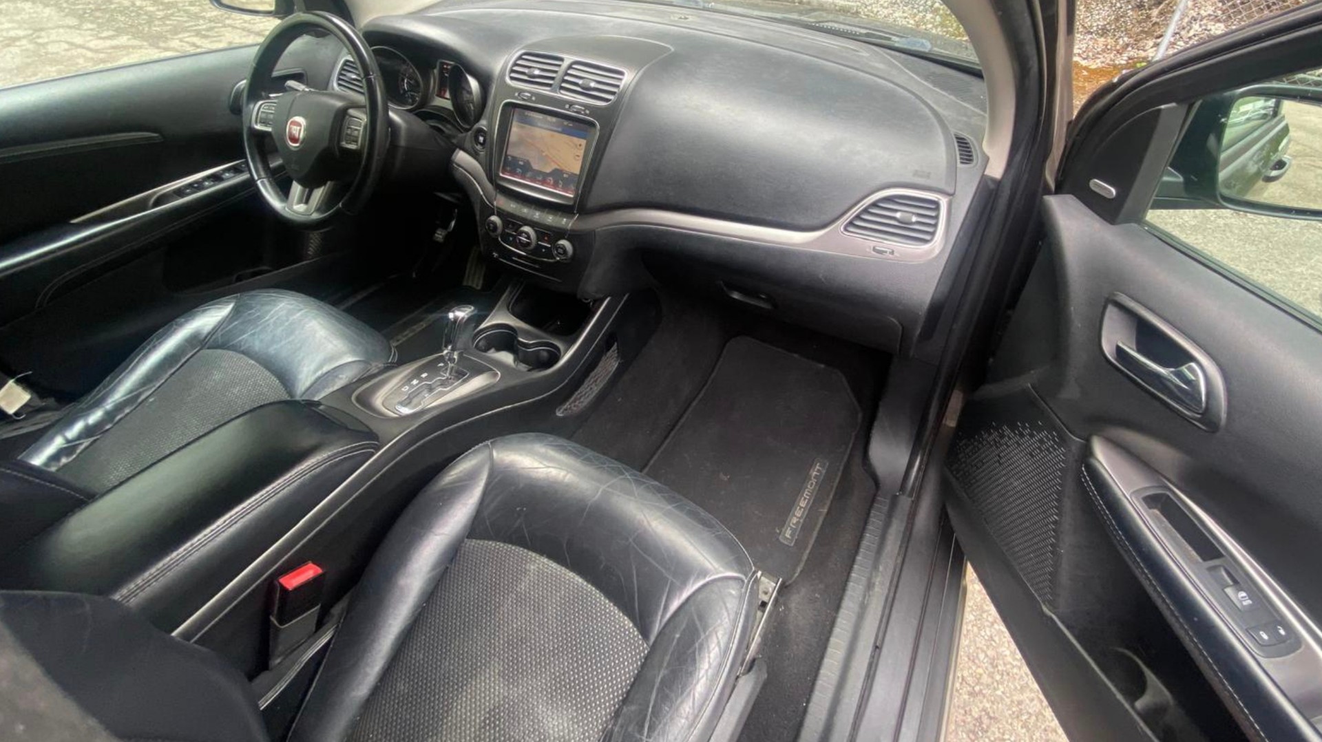 FIAT Freemont 2.0 MJ Lounge AWD Automat-image-8