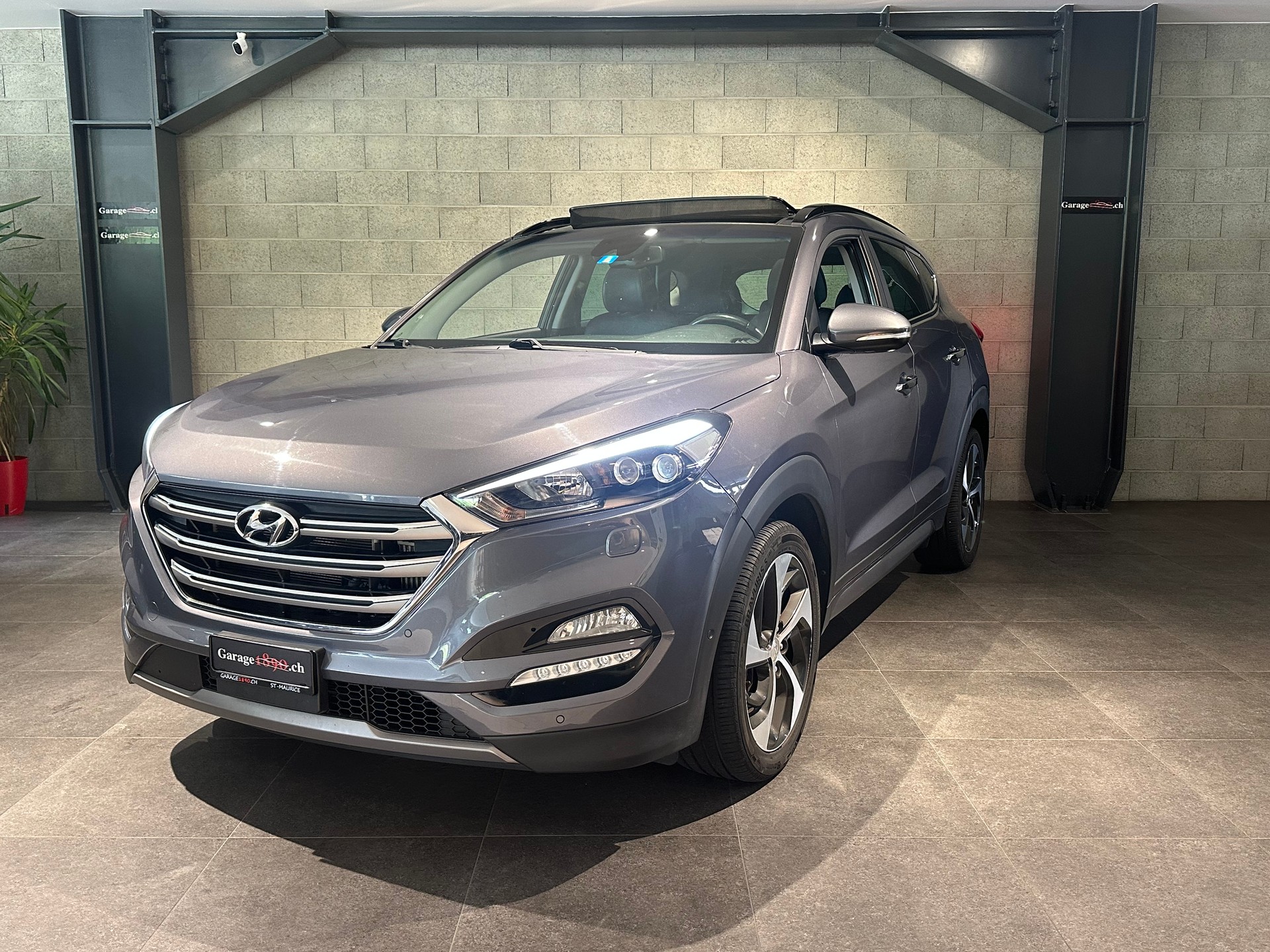 HYUNDAI Tucson 1.7 CRDI Vertex 2WD-image-1