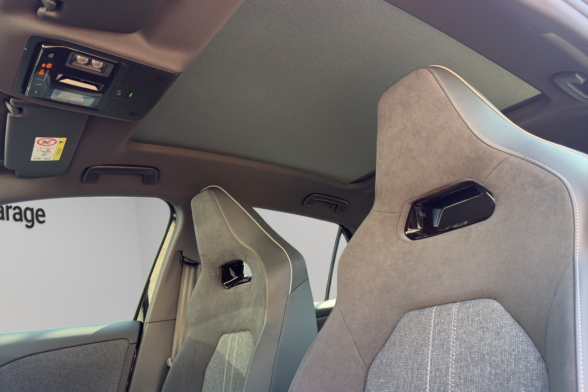 VW ID.3 Neo 79 kWh 231 PS Style-image-9
