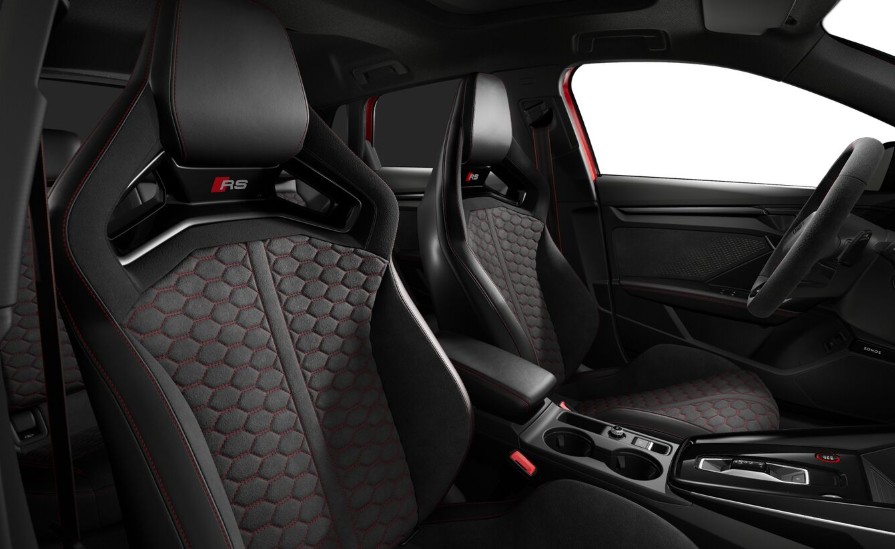 AUDI RS3 Sportback 2.5 TSI quattro S-tronic-image-4