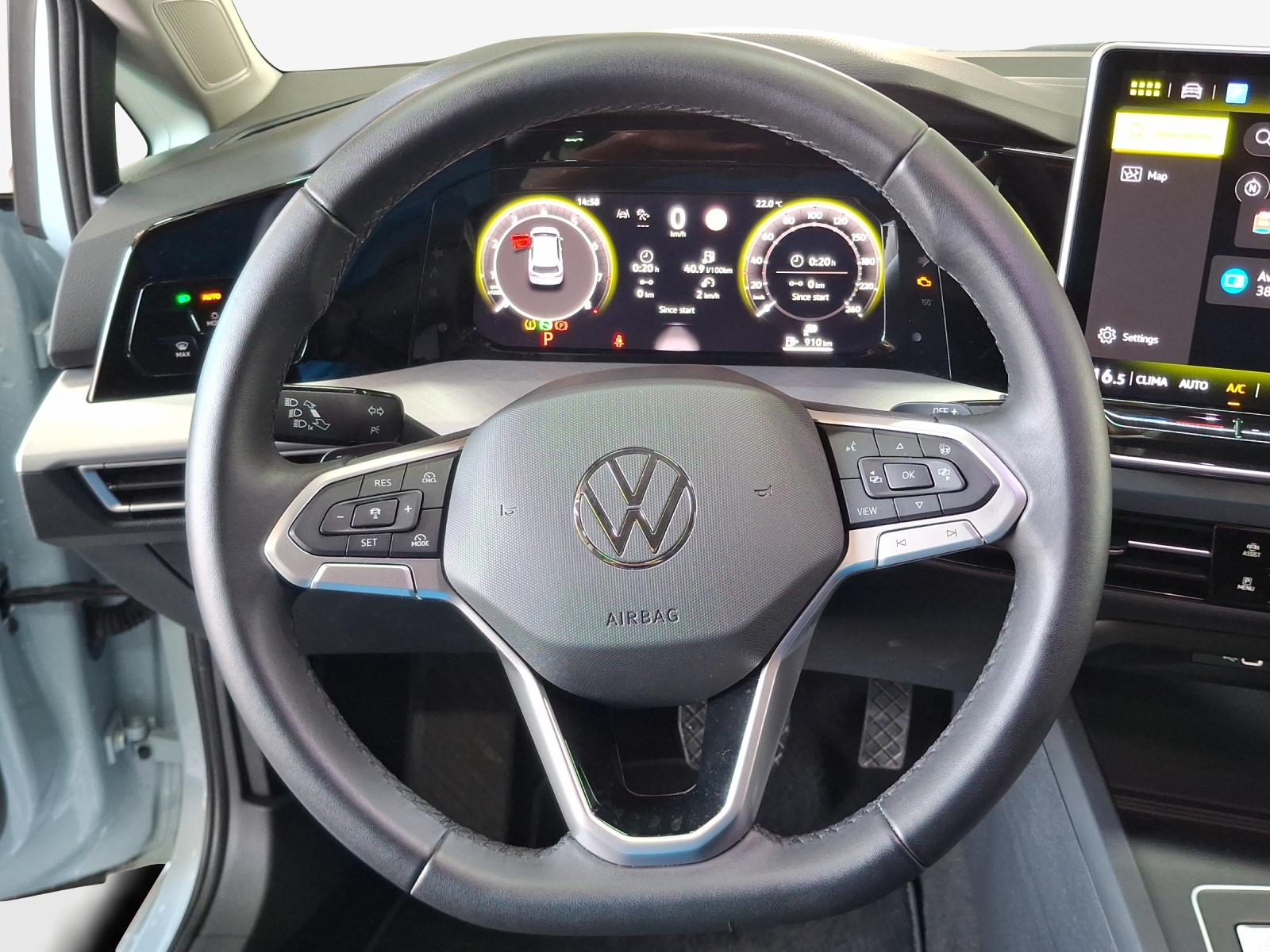 VW Golf 1.5 e TSI mHEV Life DSG-image-9