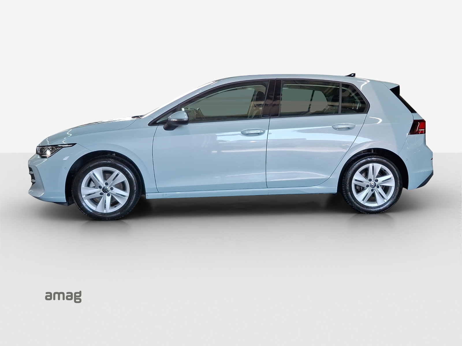 VW Golf 1.5 e TSI mHEV Life DSG-image-1