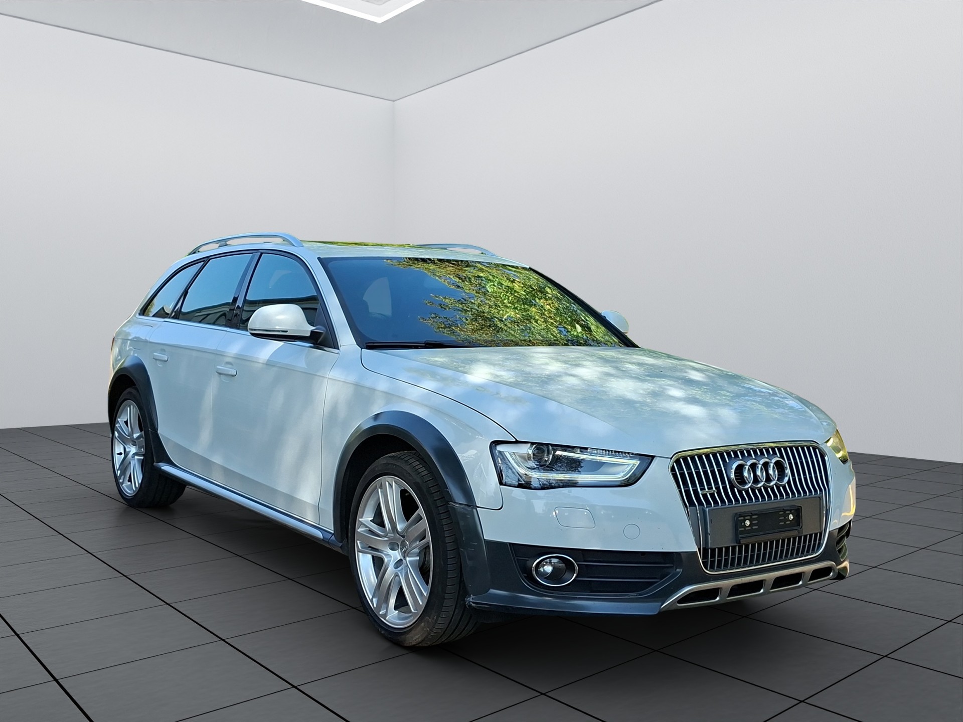 AUDI A4 allroad 3.0 TDI quattro S-tronic-image-2