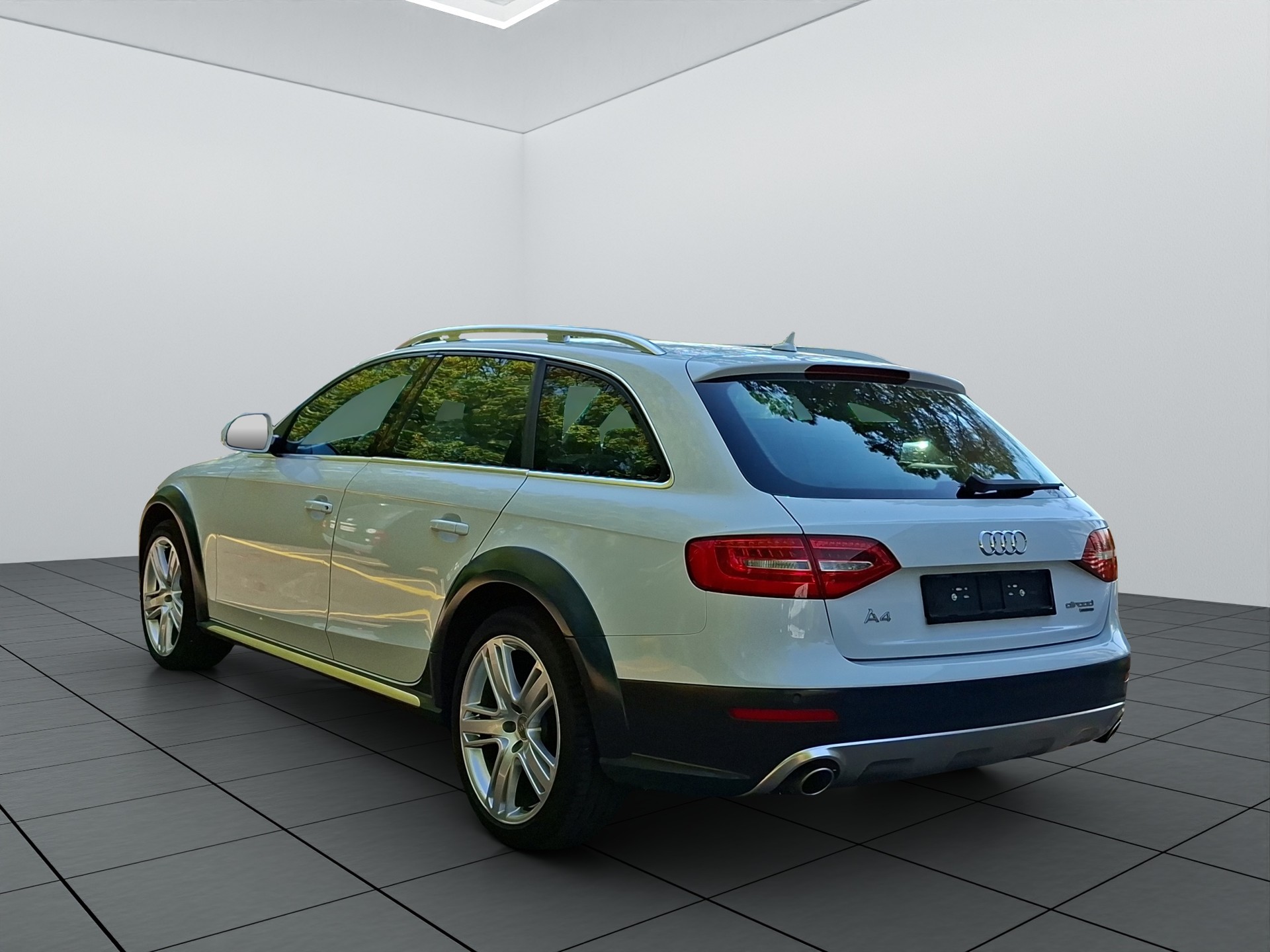 AUDI A4 allroad 3.0 TDI quattro S-tronic-image-6