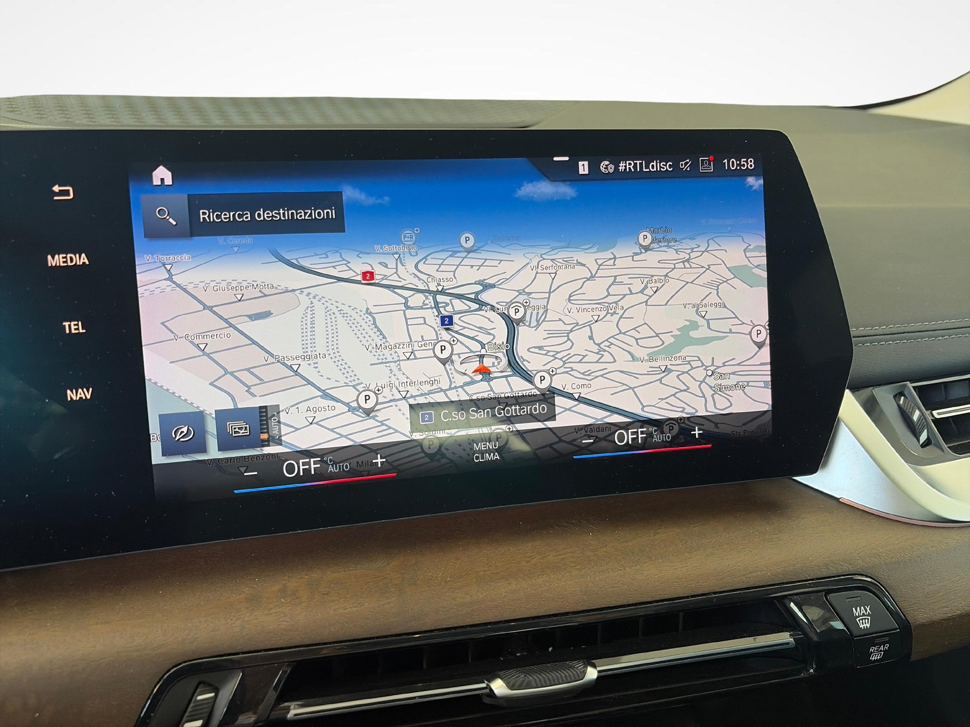 BMW 218d SDKG Active Tourer-image-18