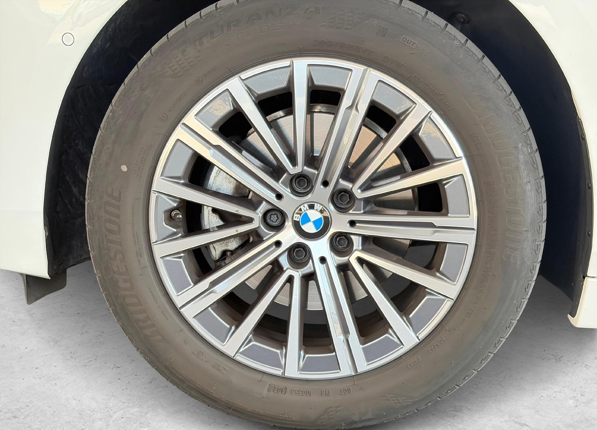BMW 218d SDKG Active Tourer-image-14