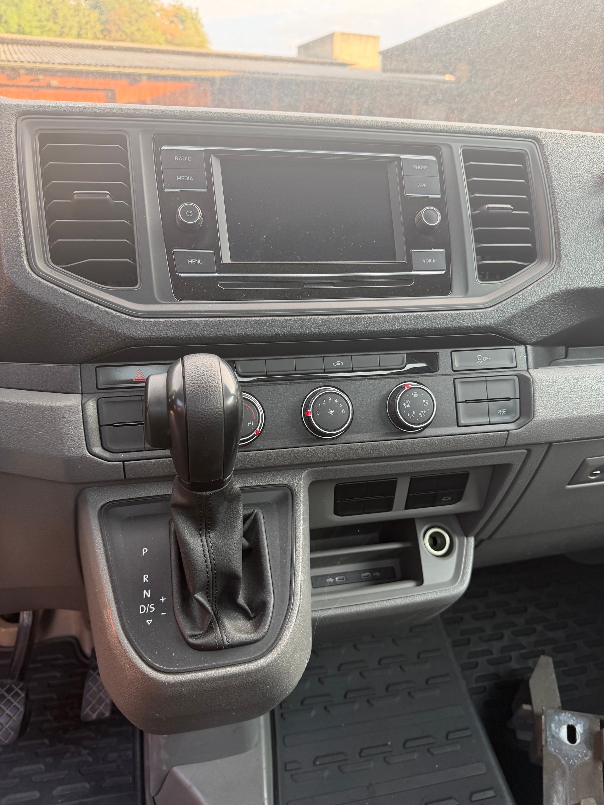 VW Crafter 35 2.0 BiTDI Flachrahmen L4 A-image-8