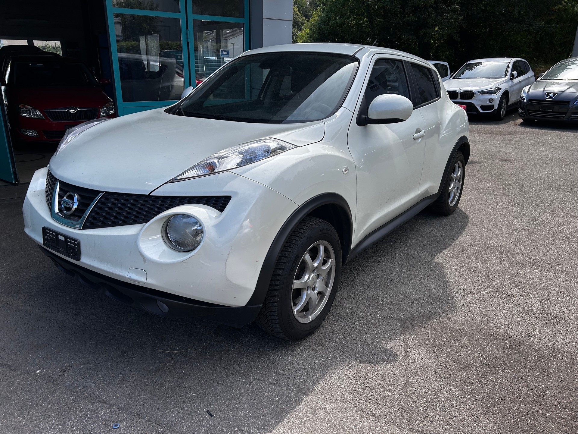NISSAN Juke 1.6 DIG-T tekna 4x4 Xtronic M-CVT-image-1