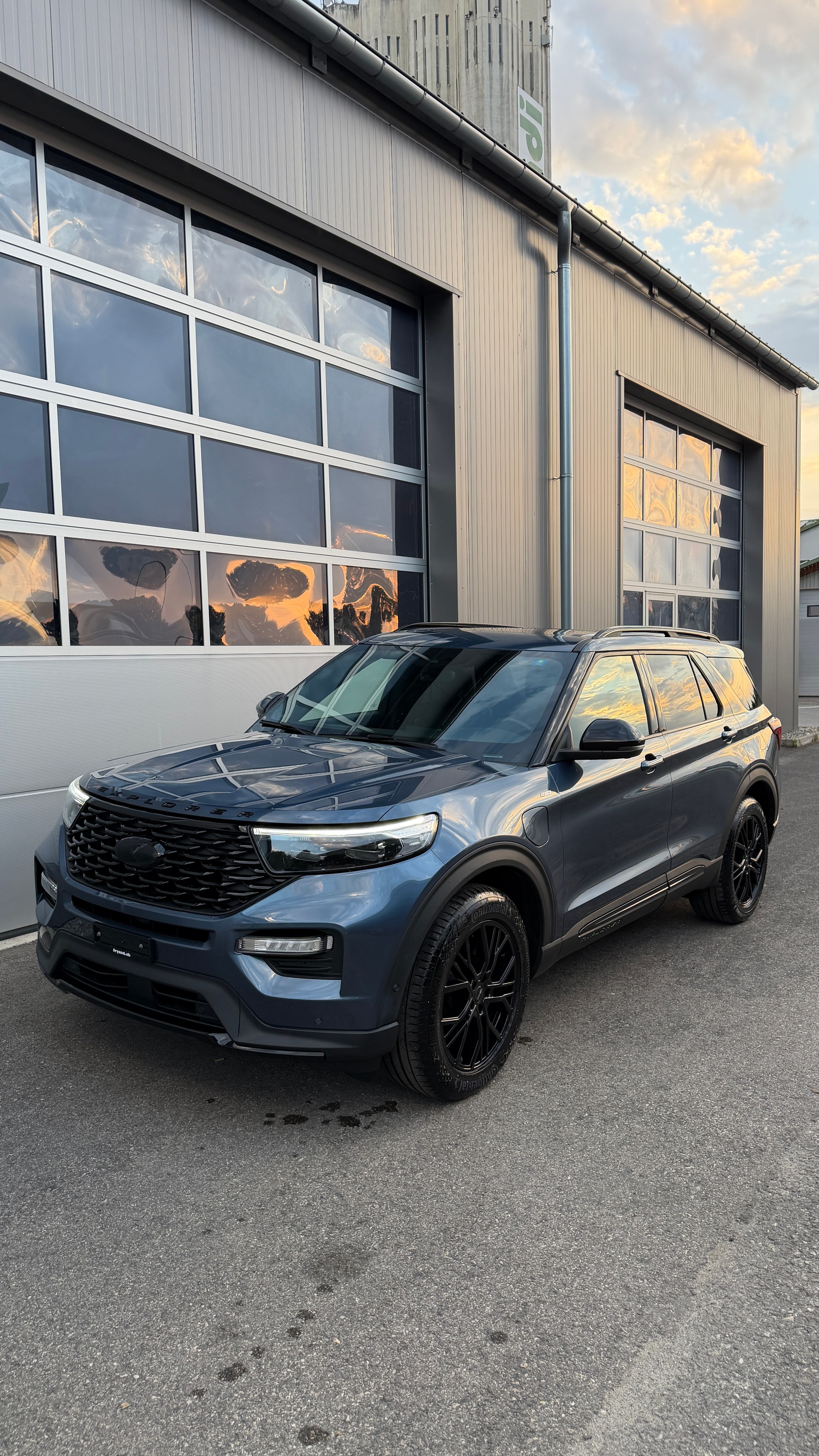 FORD Explorer 3.0 EcoB. Plug-in-Hybrid ST-Line 4WD Aut.-image-5