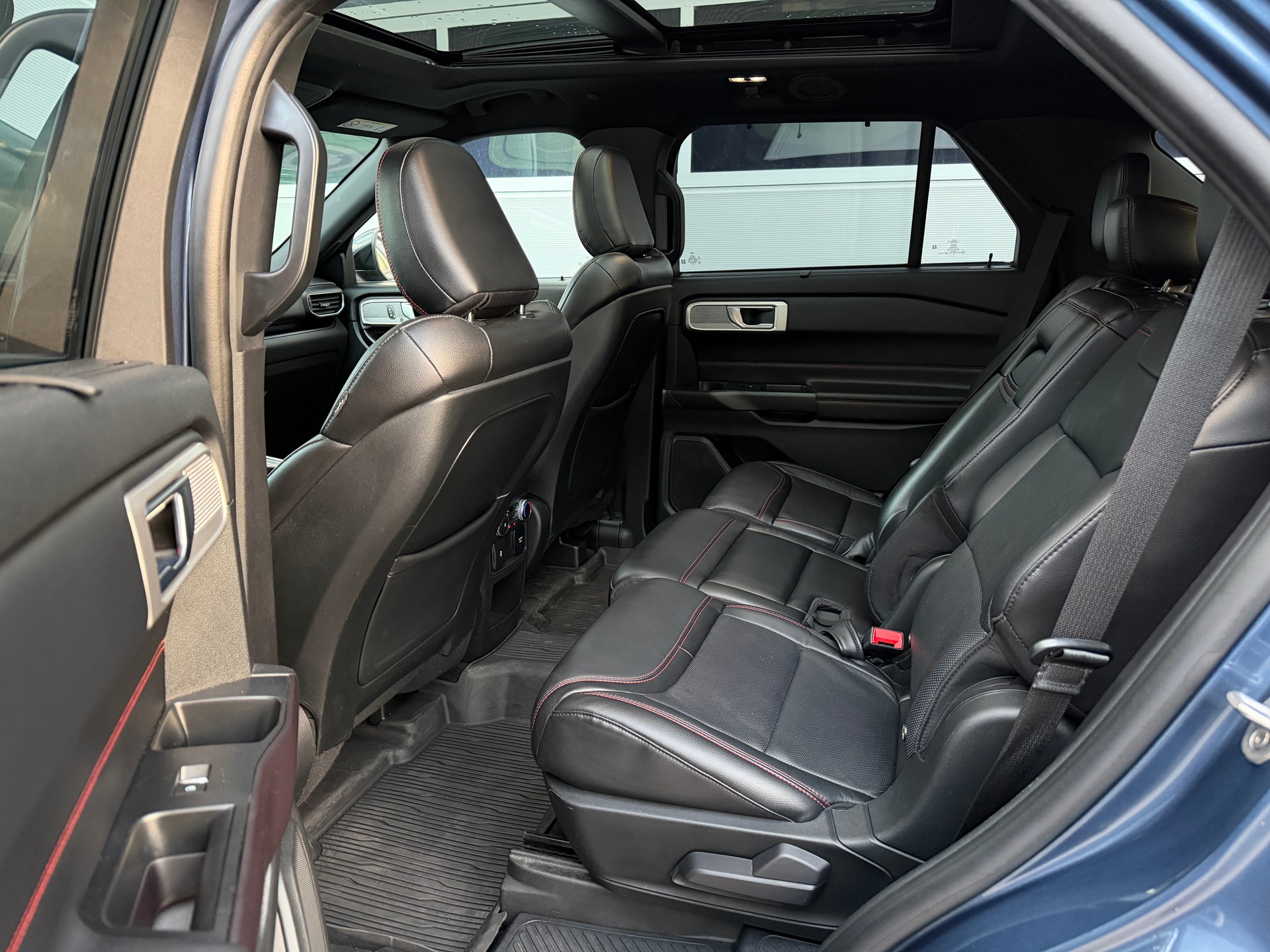 FORD Explorer 3.0 EcoB. Plug-in-Hybrid ST-Line 4WD Aut.-image-13