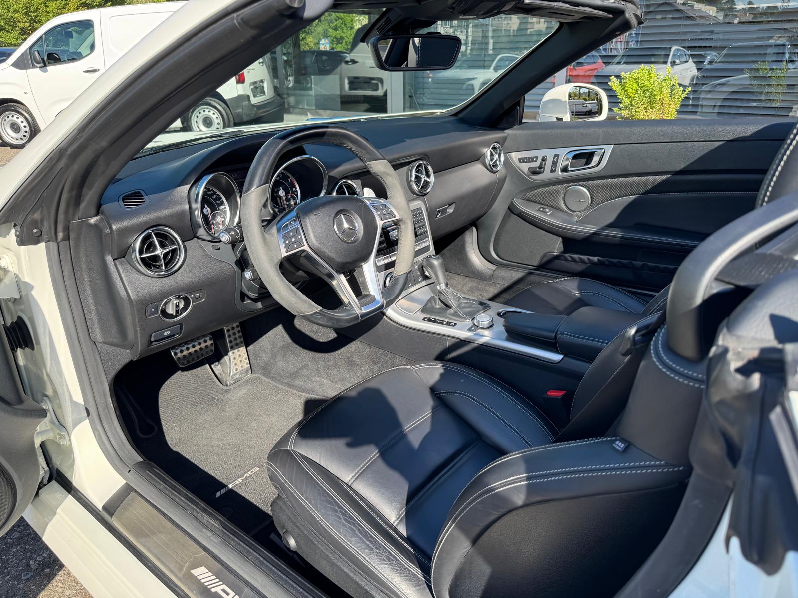 MERCEDES-BENZ SLK 55 AMG 7G-Tronic Speedshift Plus-showroom-element-1