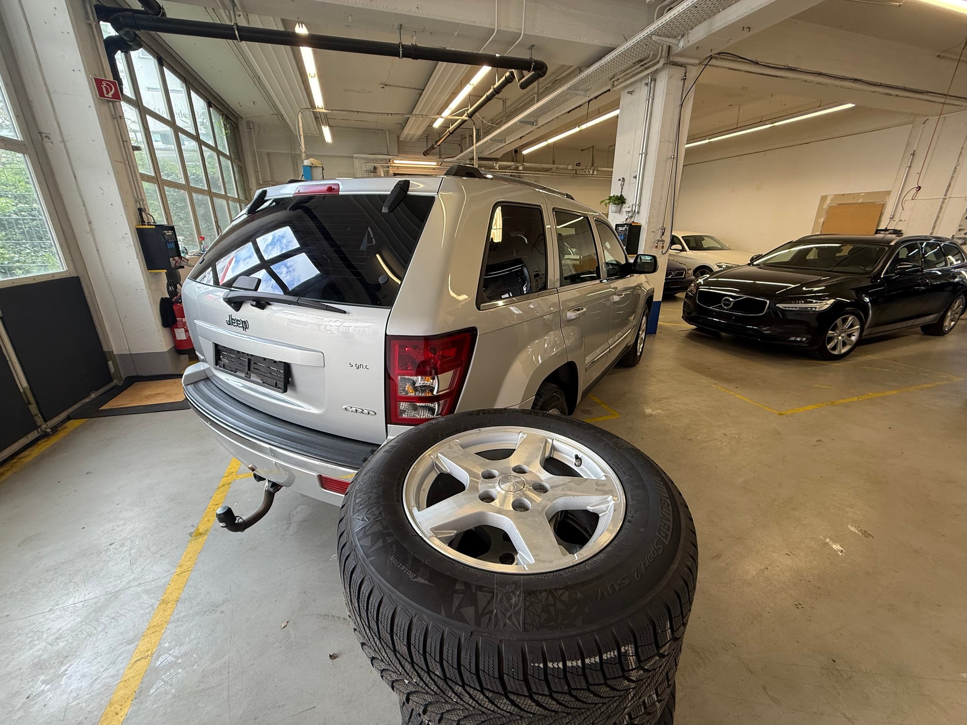 JEEP Gr.Cherokee 3.0 CRD Overland Automatic-image-3