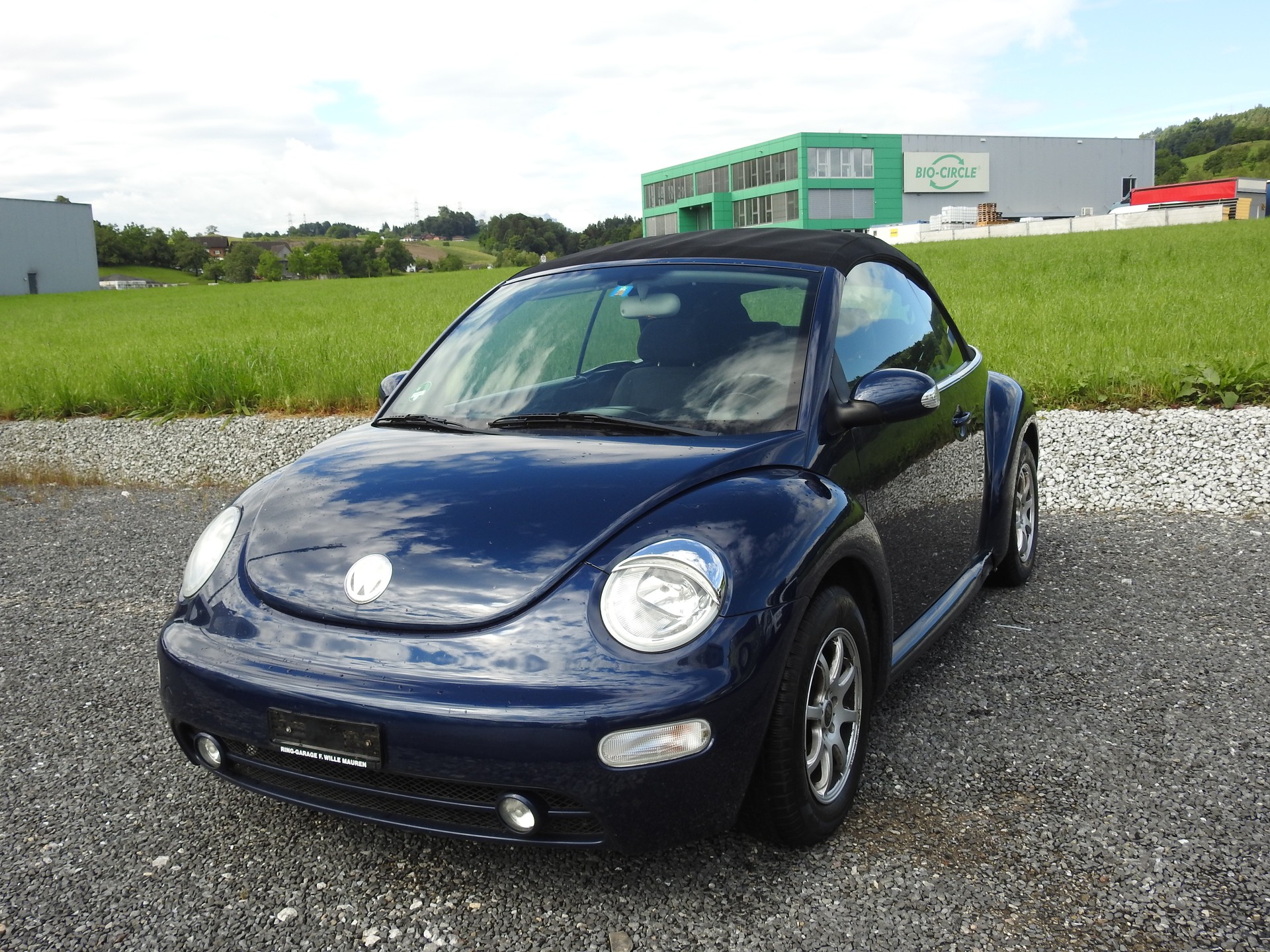 VW Beetle Cabrio 1.6-image-0
