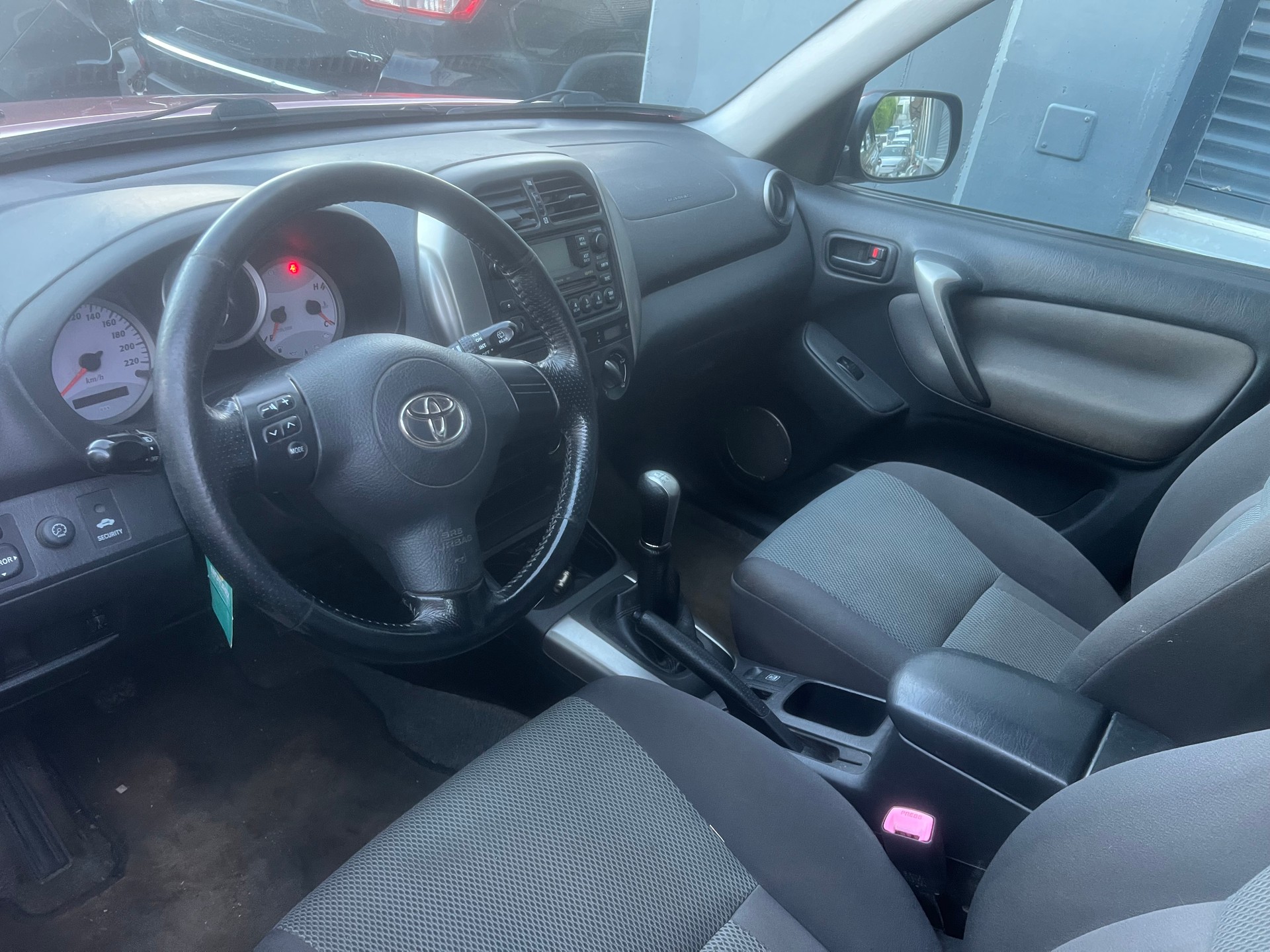 TOYOTA RAV-4 2.0 16V Linea Sol-image-8