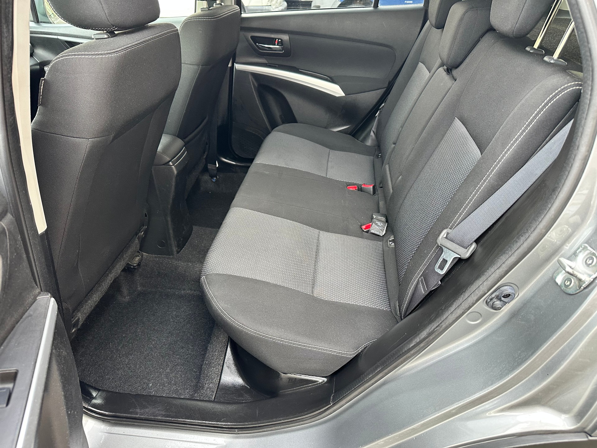 SUZUKI SX4 S-Cross 1.6 16V Compact Top 4WD CVT7-image-13