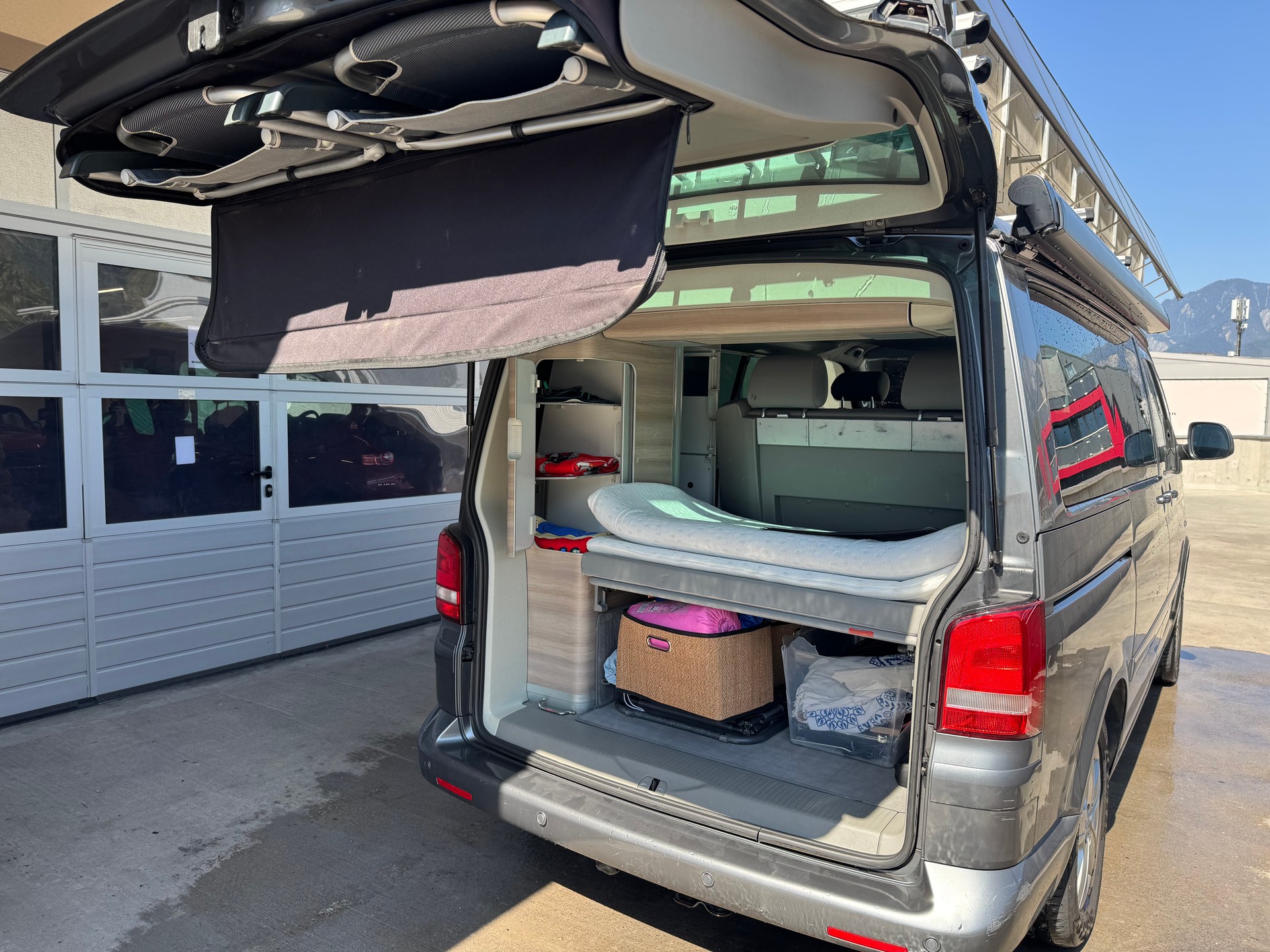 VW T5 California 2.0 Bi-TDI Comfortline 4Motion DSG-image-5