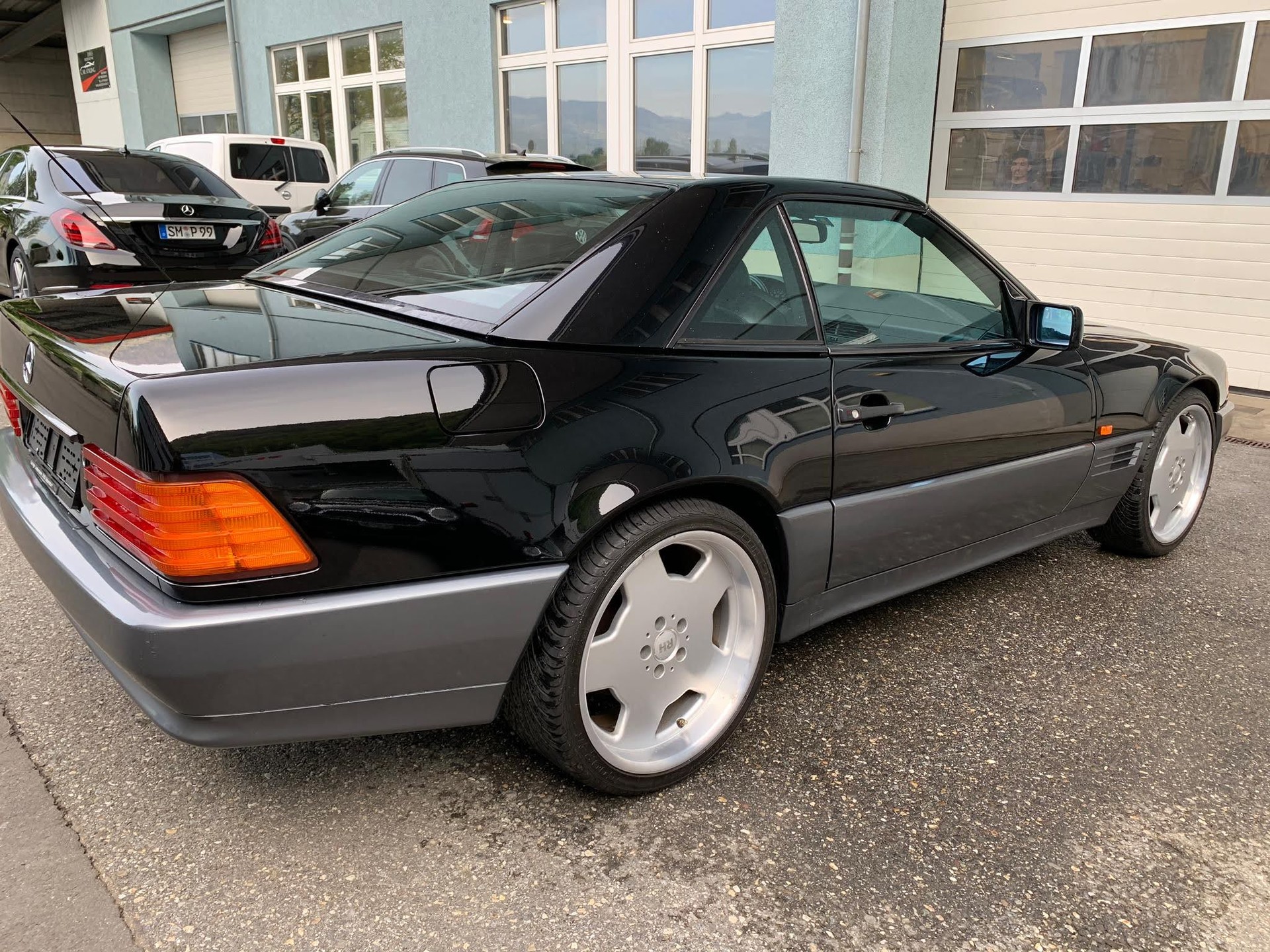 MERCEDES-BENZ R129-image-4