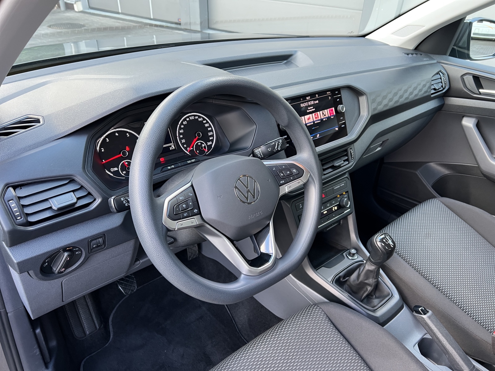 VW T-Cross 1.0 TSI Value-image-10