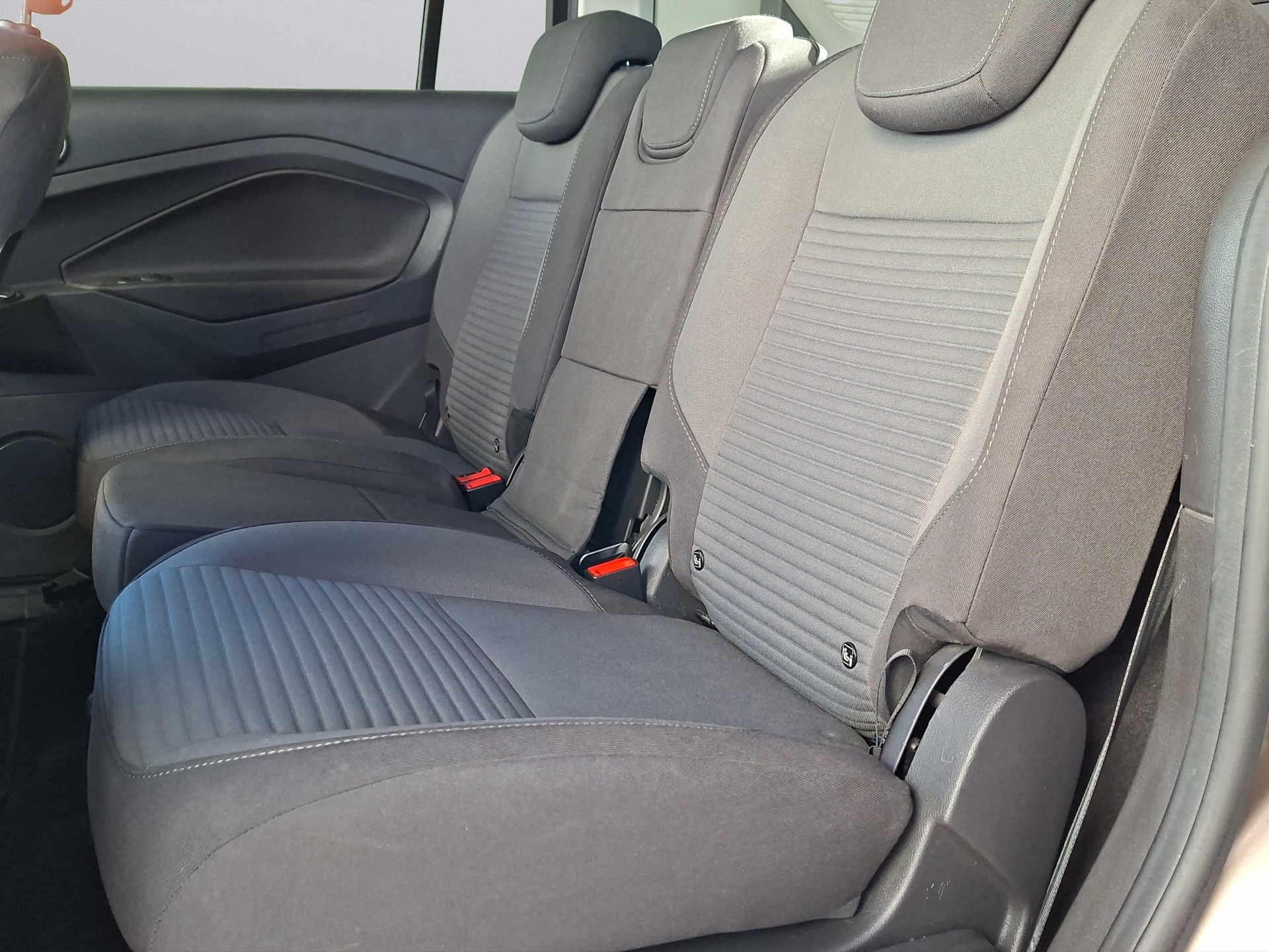 FORD GrC-Max 1.0 SCTi Trend-image-12