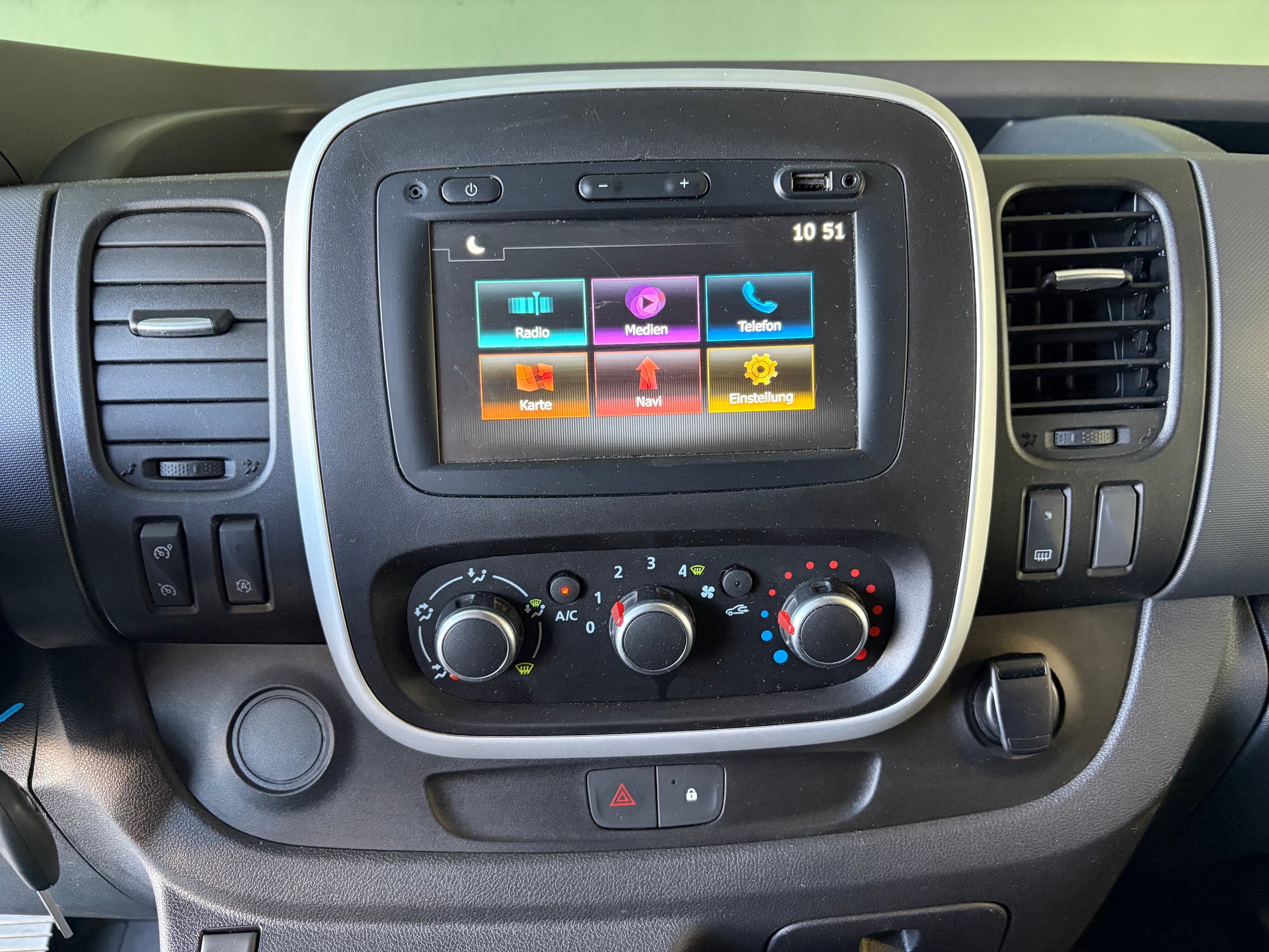 RENAULT Trafic 2.0 ENERGY dCi145 3.0t Business L2H2 * STANHHEIZUNG*Anhängerkupplung*Maulkupplung*-image-16