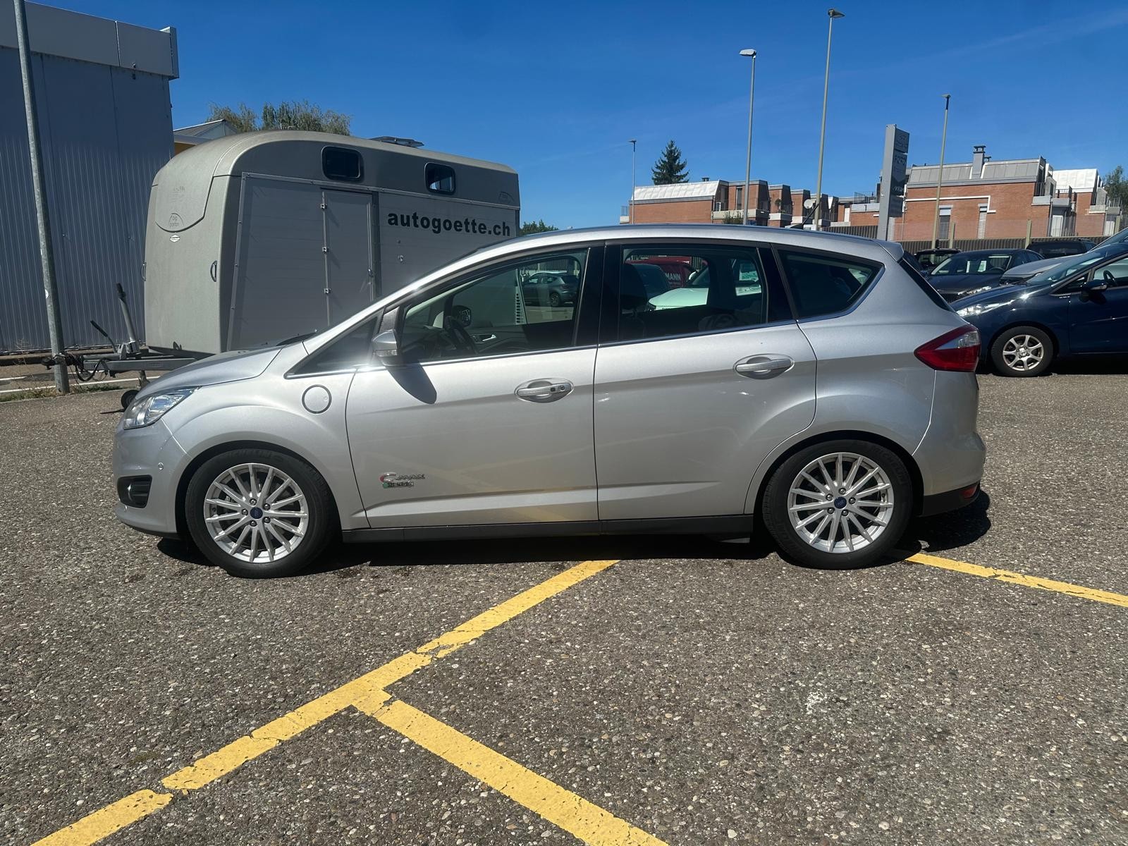 FORD C-Max 2.0 PHEV Energi CVT-showroom-element-2
