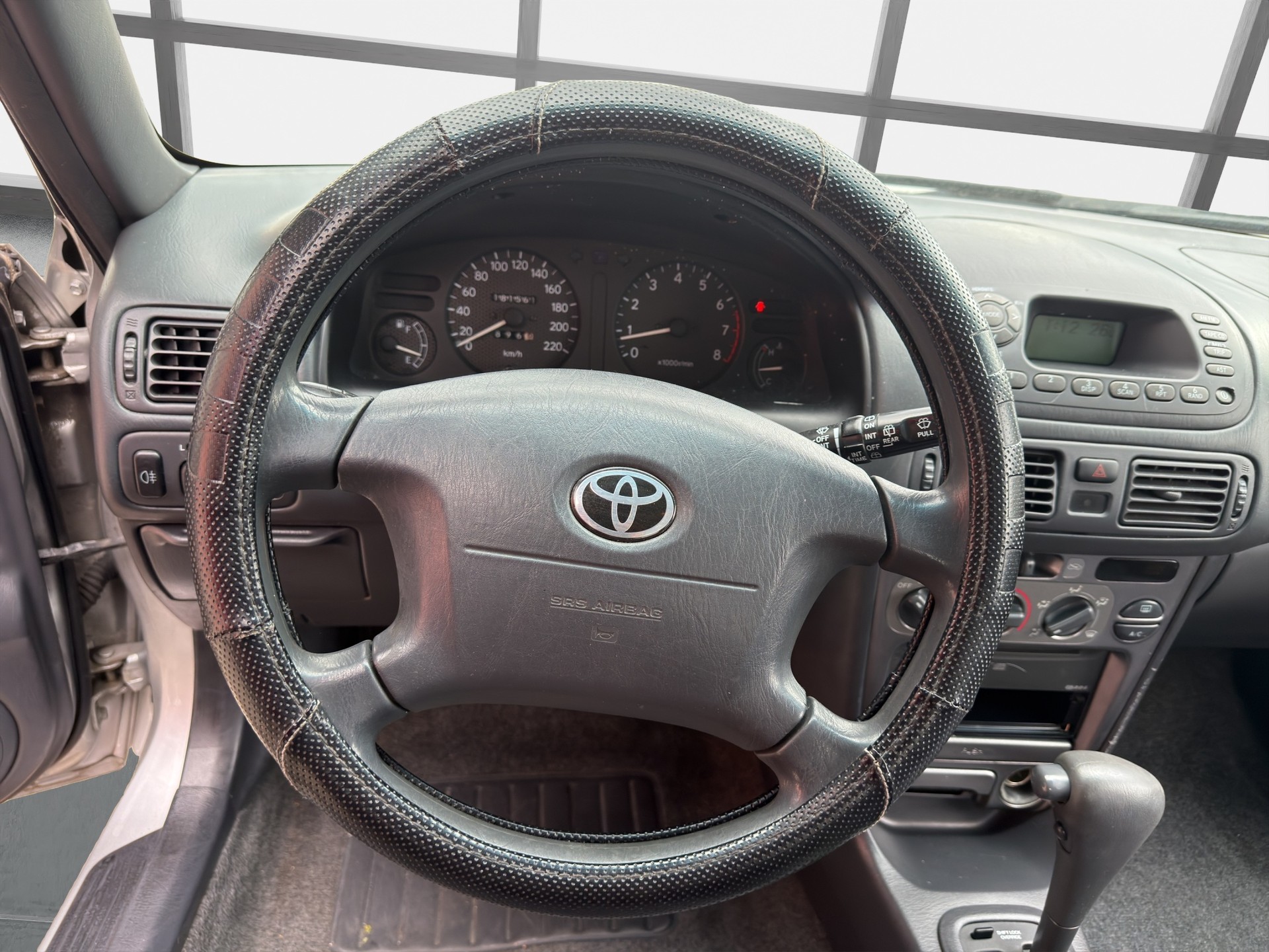 TOYOTA Corolla 1.6 Linea Sol plus-image-8