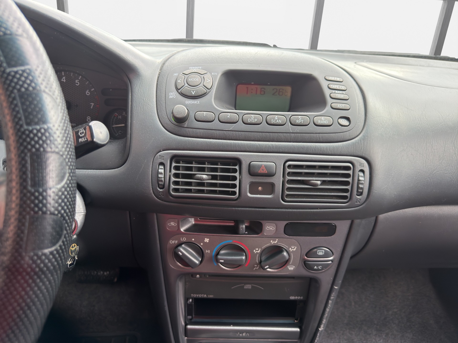TOYOTA Corolla 1.6 Linea Sol plus-image-13