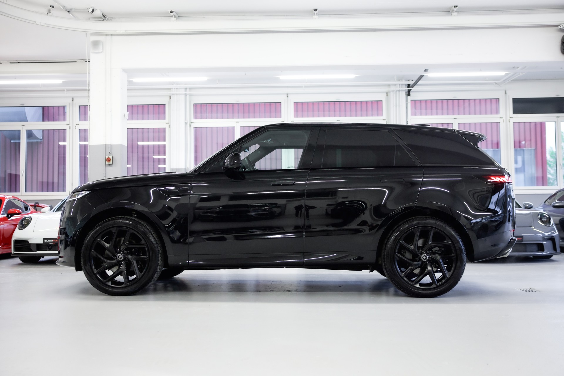 LAND ROVER Range Rover Sport P400 HSE Dynamic *Gratisservice* CH-Fahrzeug* Werksgarantie*-image-4