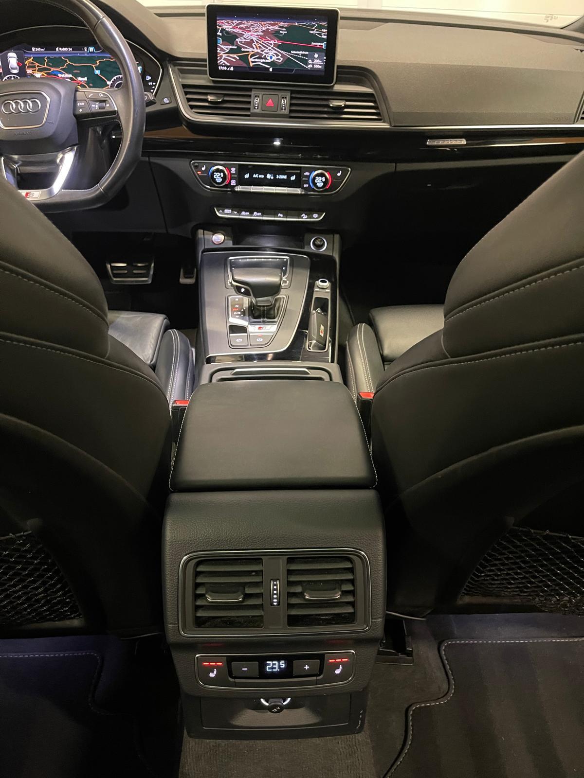 AUDI SQ5 3.0 V6 TFSI quattro T-Tronic-image-12