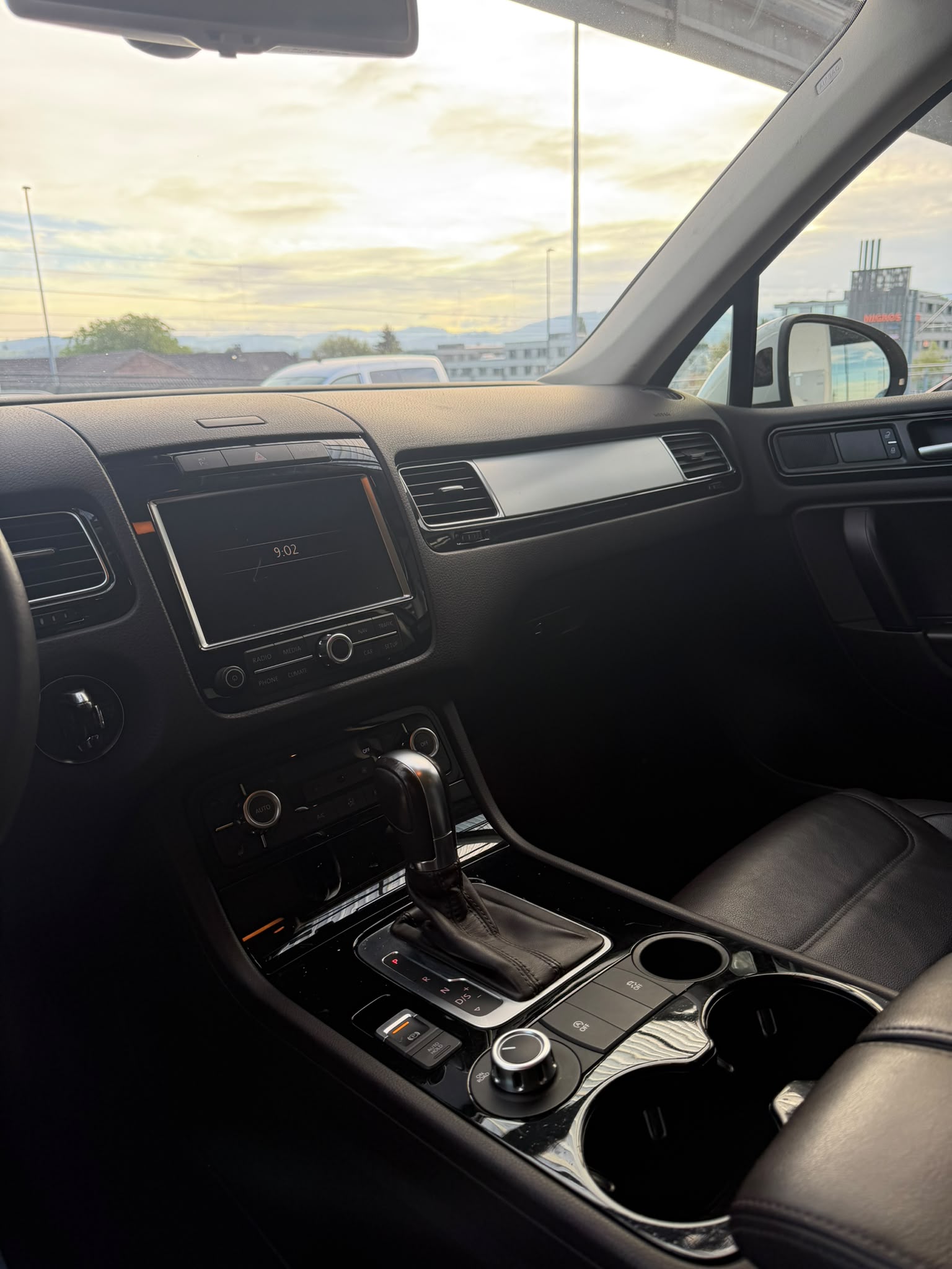 VW Touareg 3.0 TDI BlueMotion Technology Tiptronic-image-10