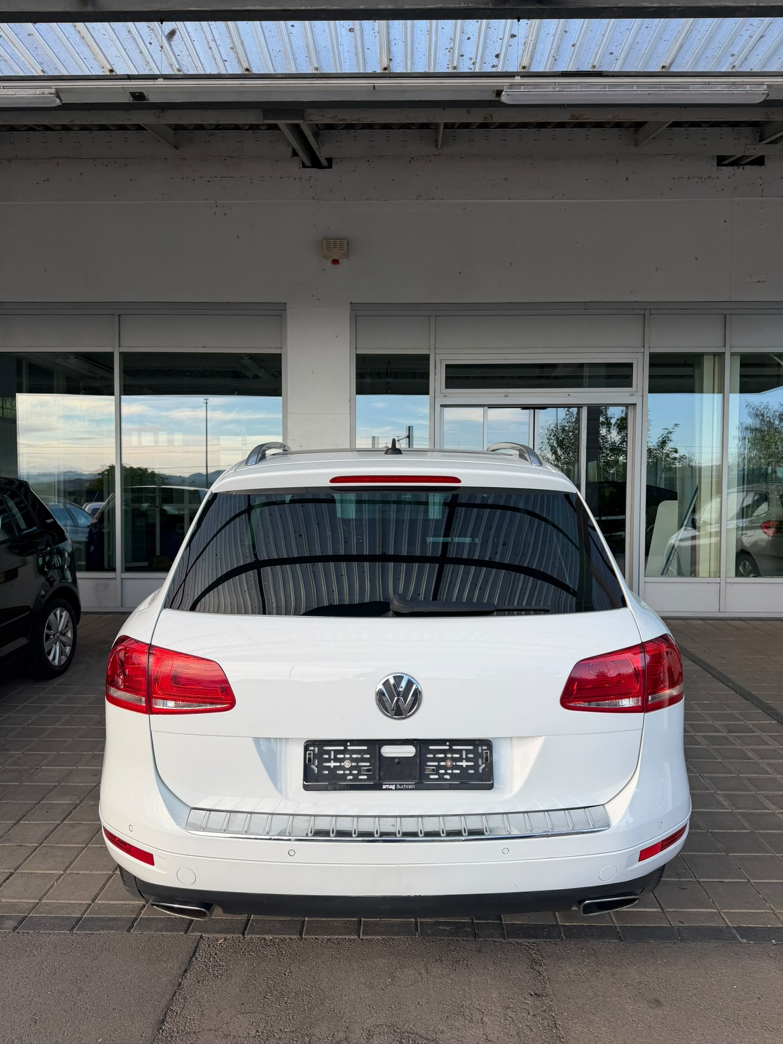 VW Touareg 3.0 TDI BlueMotion Technology Tiptronic-image-4