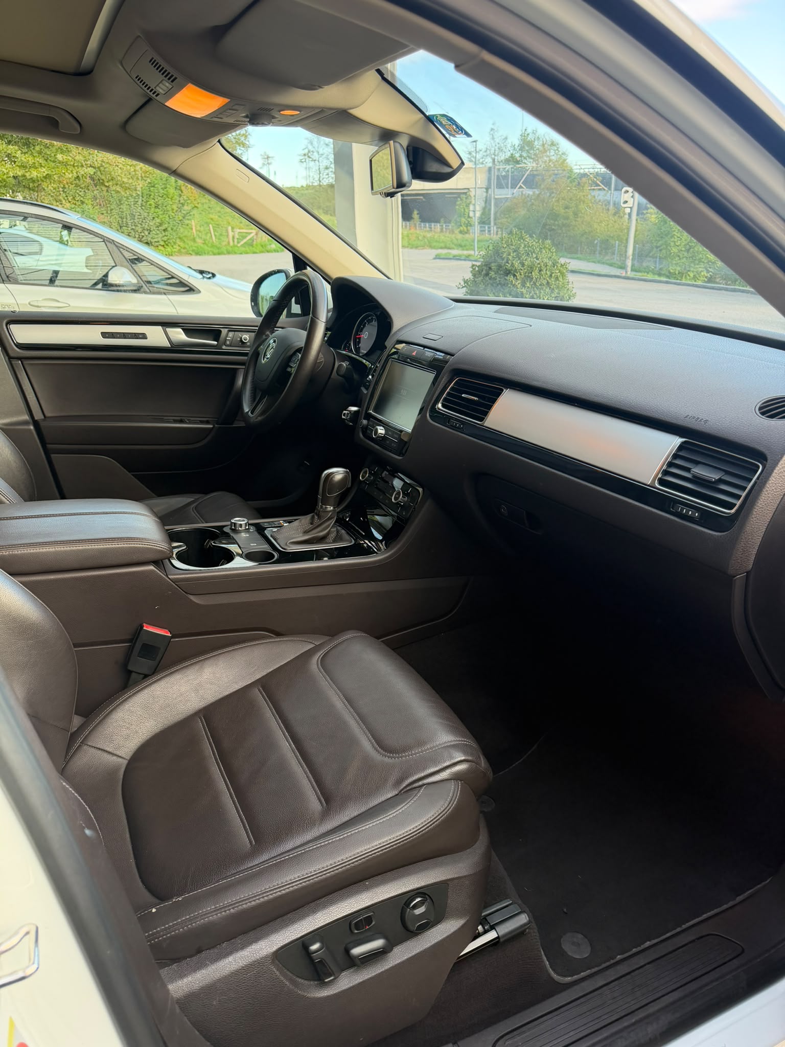 VW Touareg 3.0 TDI BlueMotion Technology Tiptronic-image-7