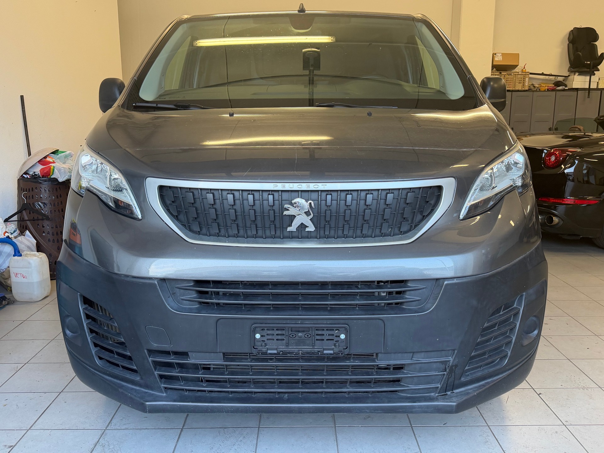 PEUGEOT Expert 2.0 BlueHDi 120 S&S Active Standard-image-1