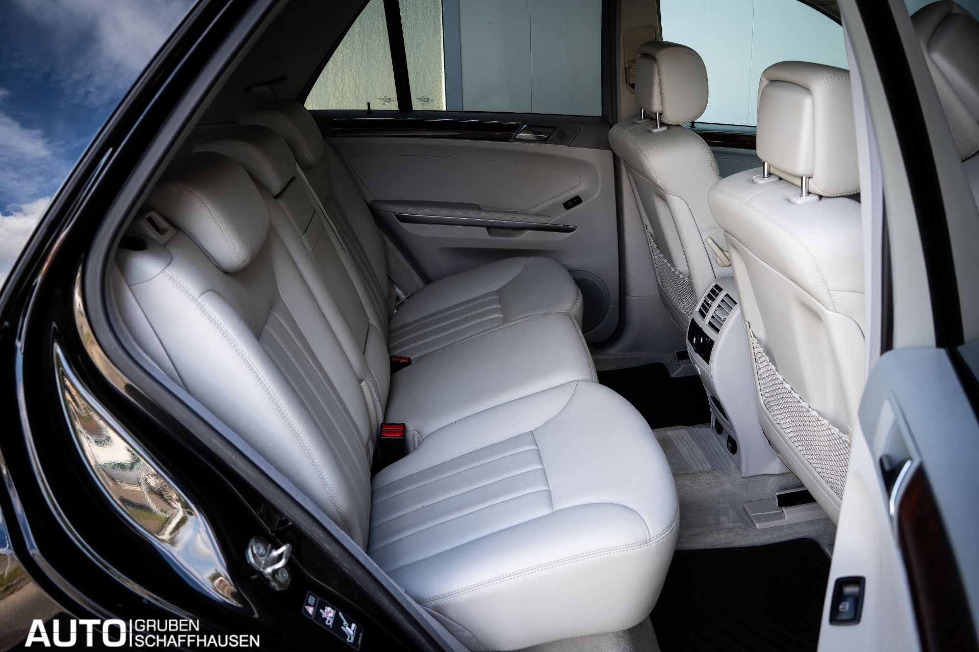 MERCEDES-BENZ ML 500-image-19