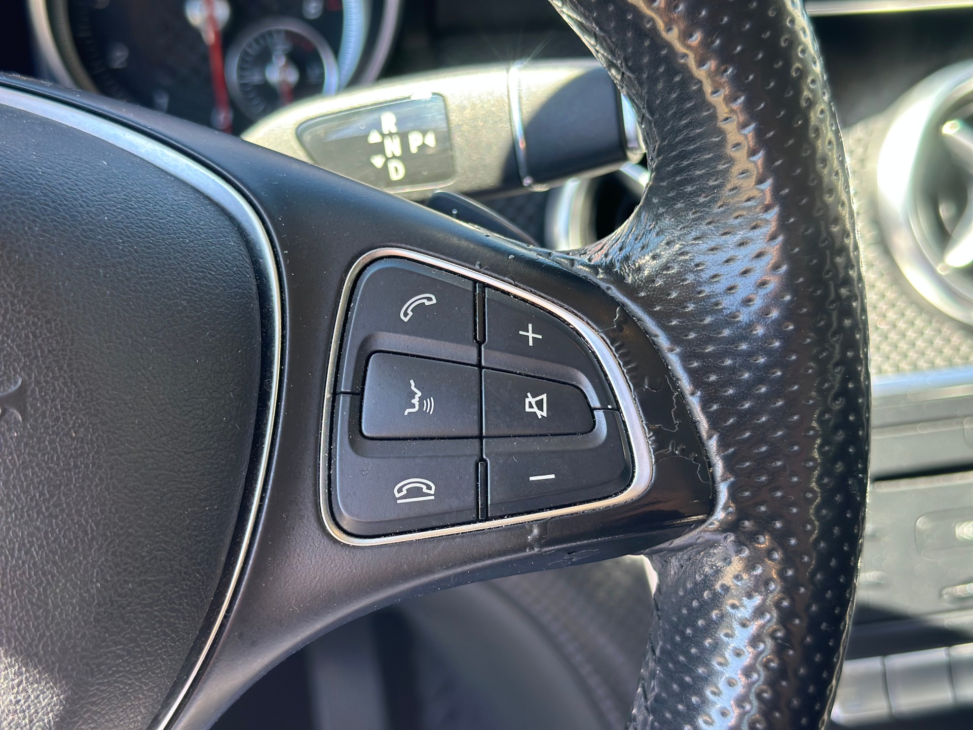 MERCEDES-BENZ A 180 BlueEfficiency Edition Style-image-13