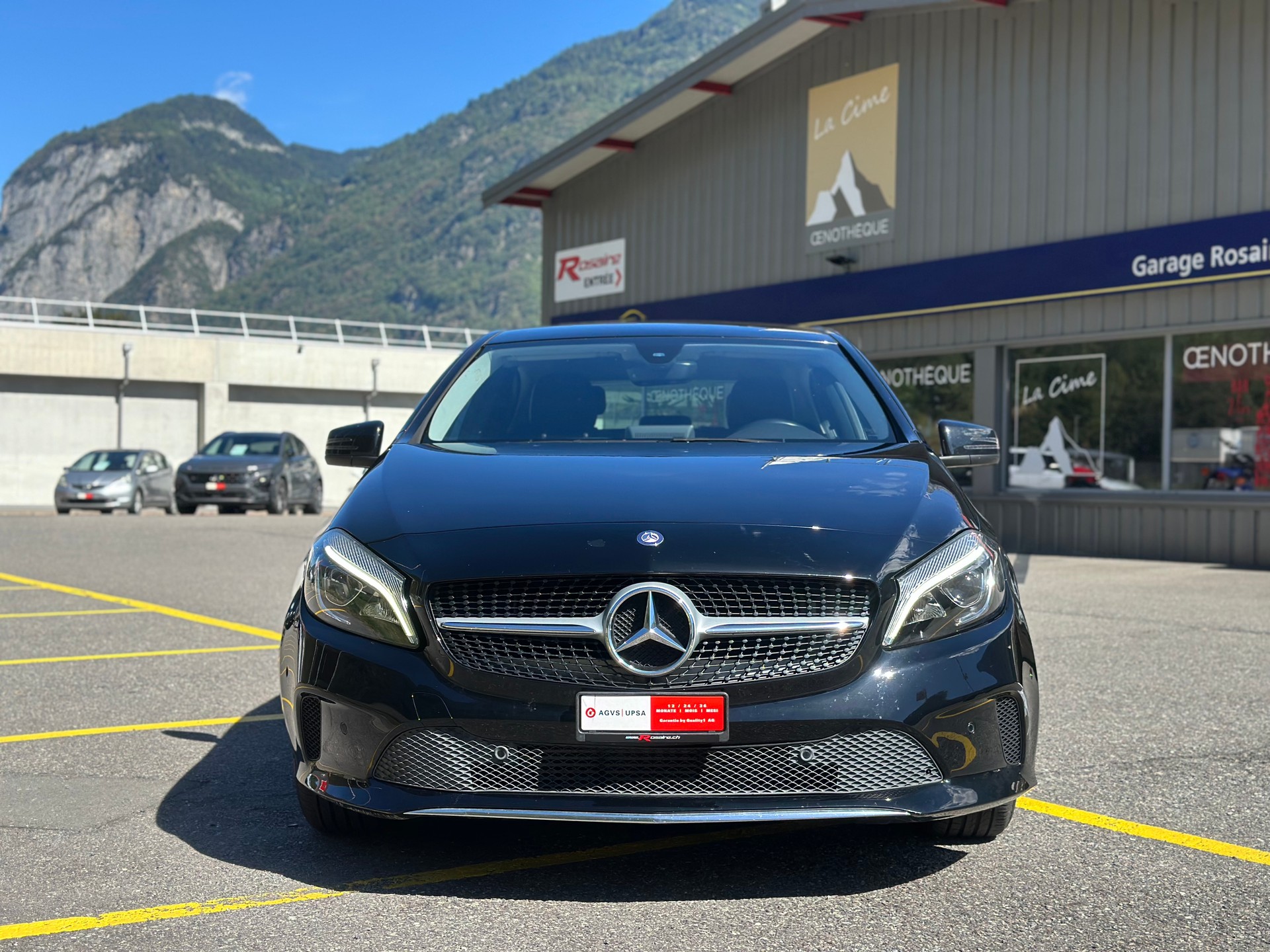 MERCEDES-BENZ A 180 BlueEfficiency Edition Style-image-1