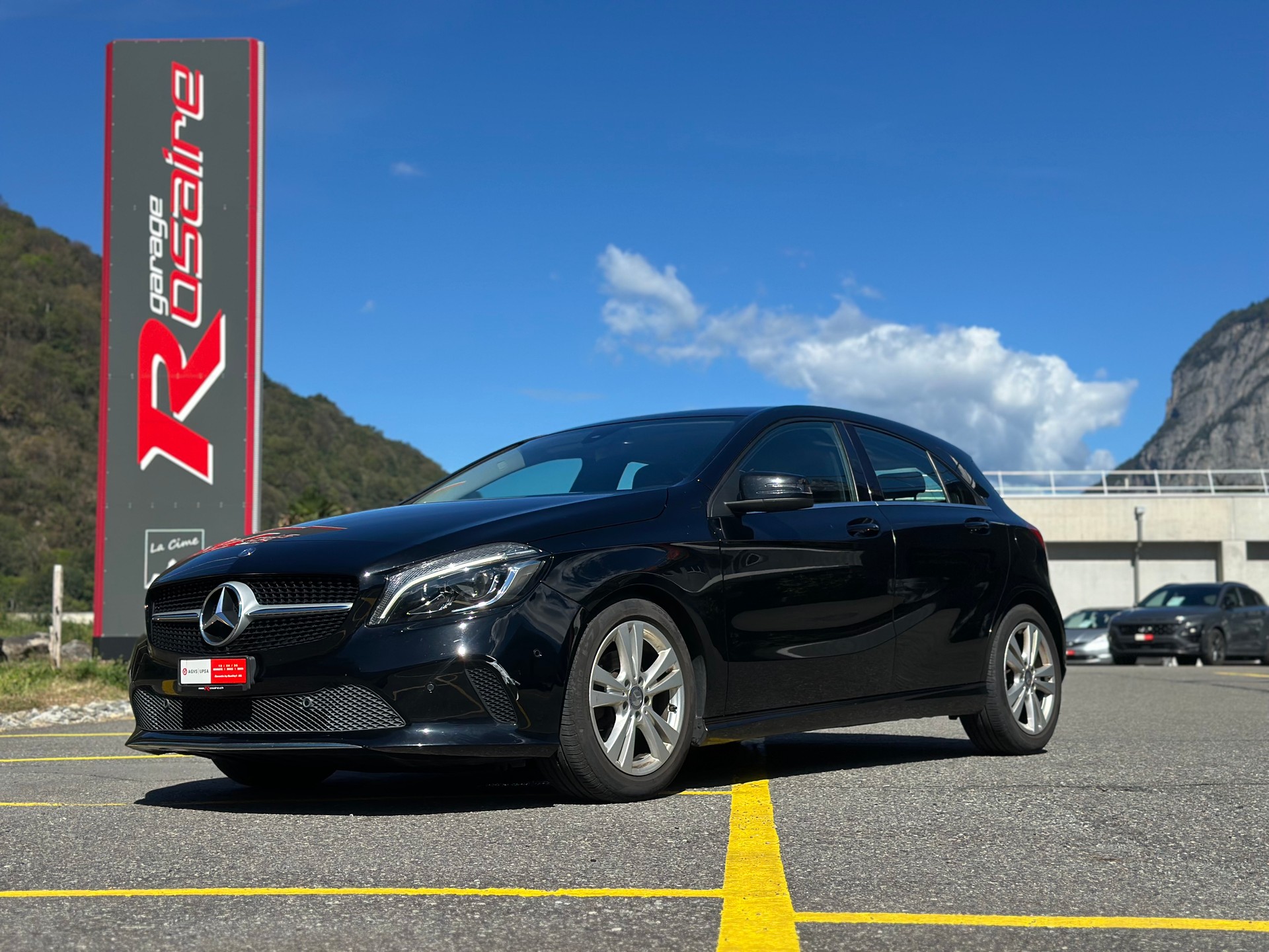 MERCEDES-BENZ A 180 BlueEfficiency Edition Style-image-0