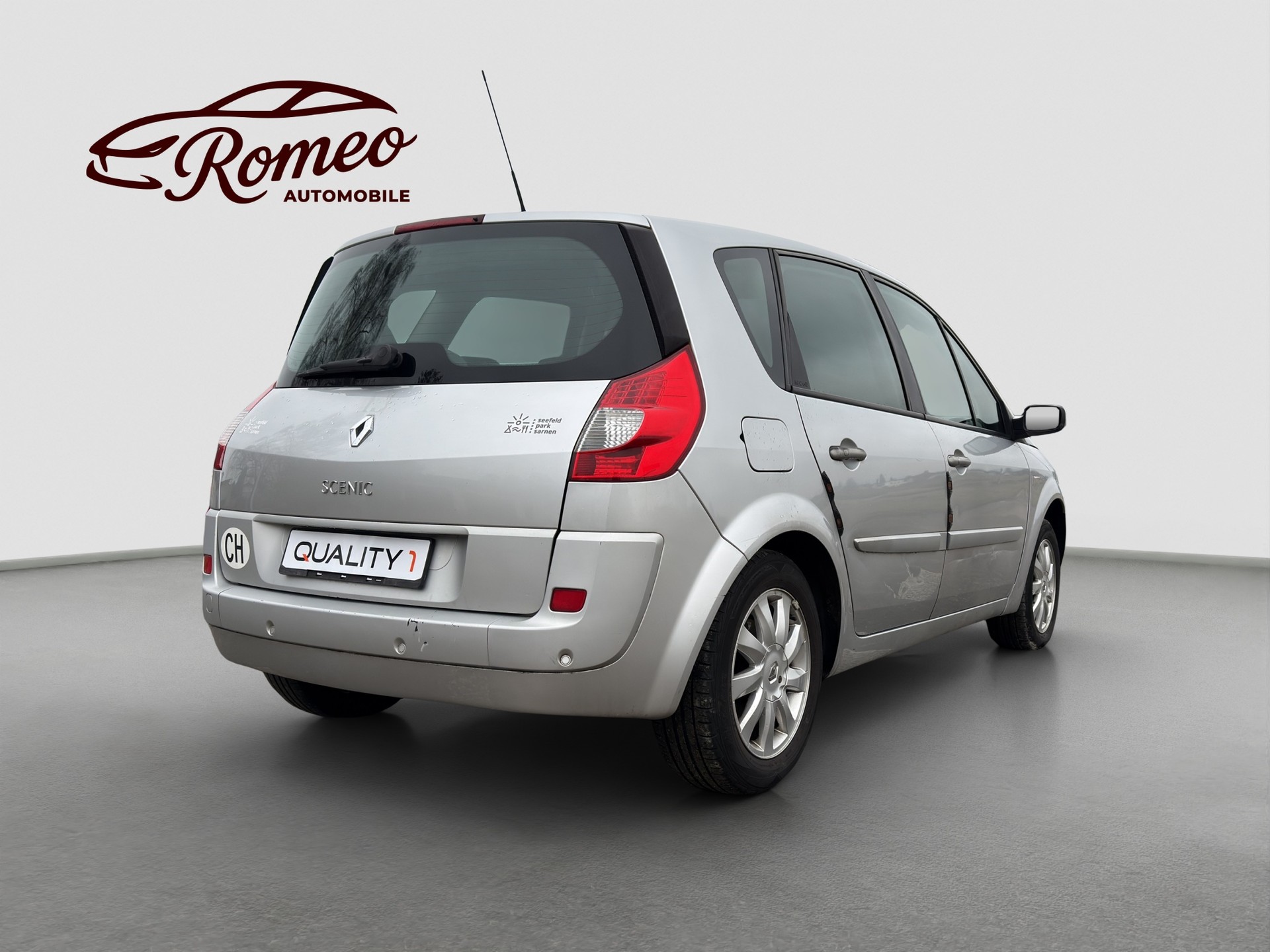 RENAULT Scénic 1.9 dCi Privilège Luxe-image-2