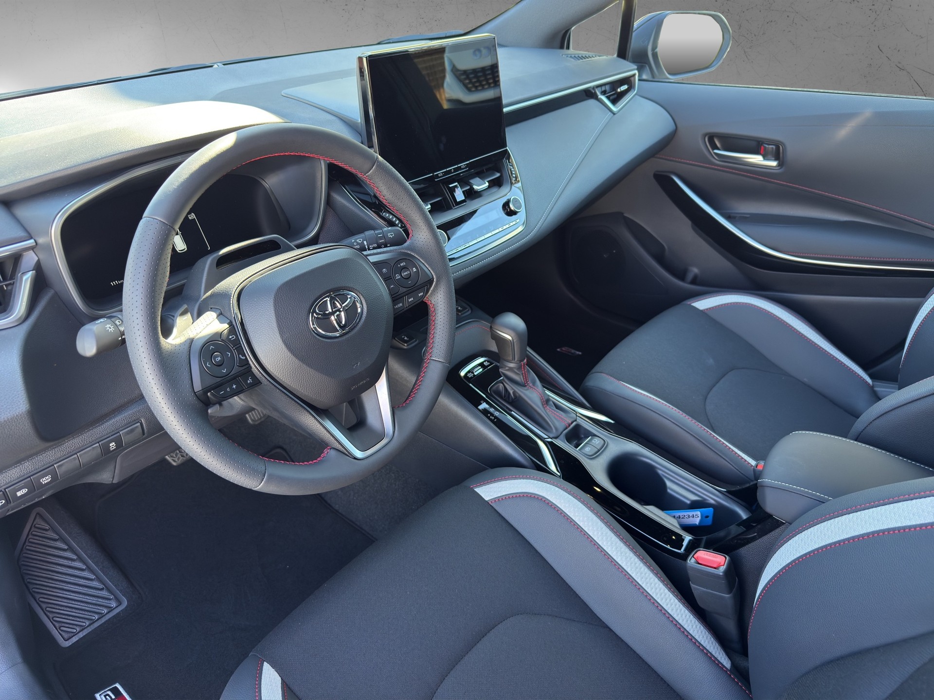 TOYOTA Corolla Touring Sports 2.0 HSD GR Sport e-CVT-image-5