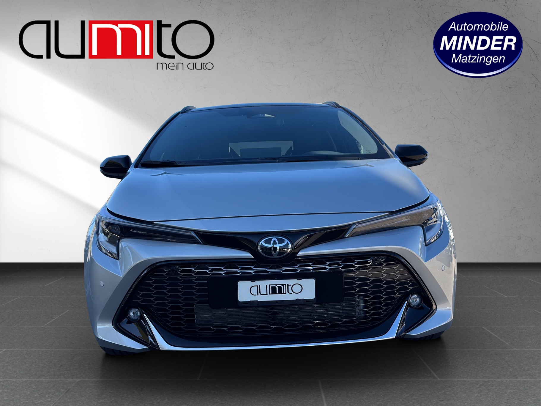 TOYOTA Corolla Touring Sports 2.0 HSD GR Sport e-CVT-image-14