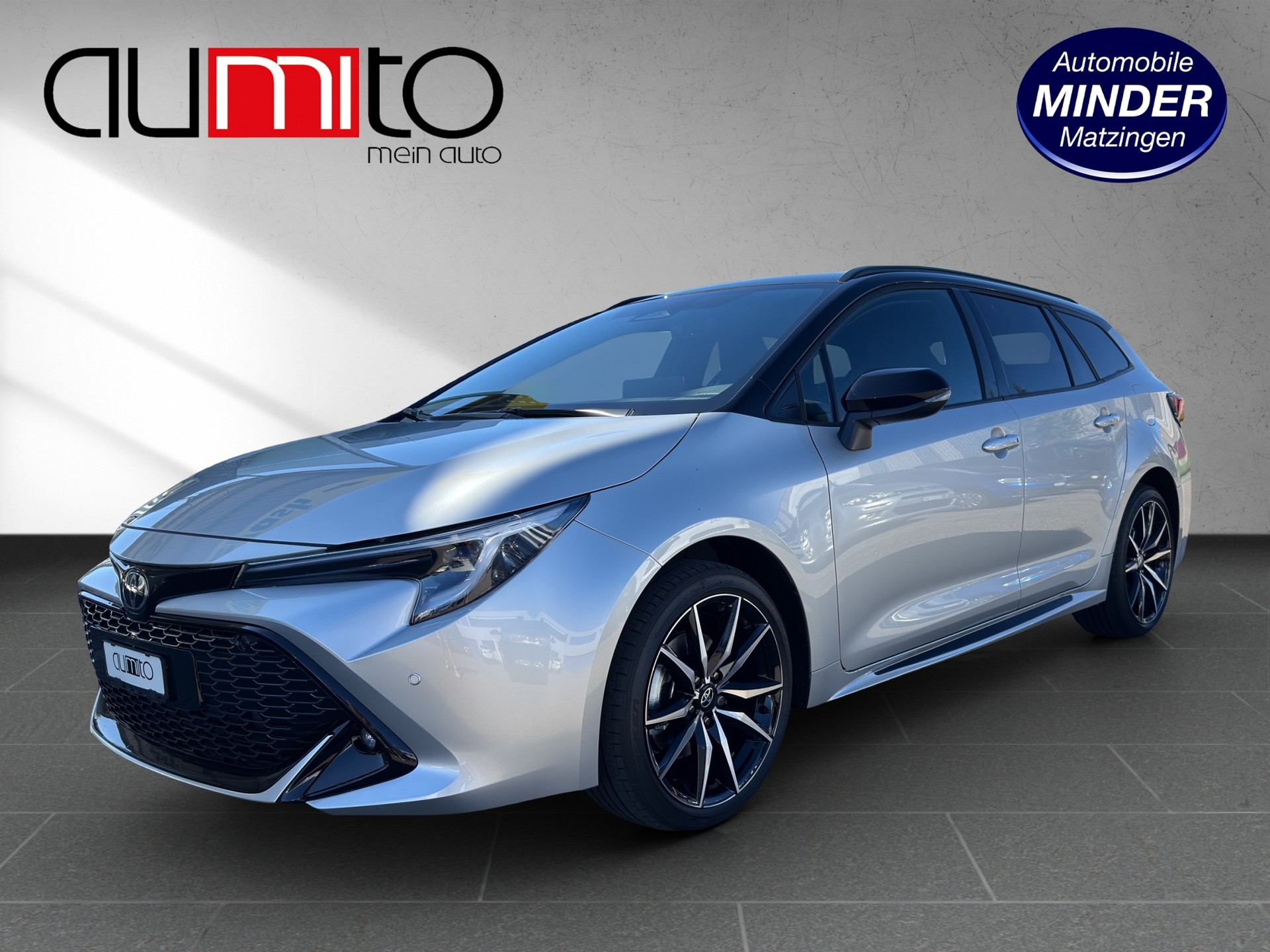 TOYOTA Corolla Touring Sports 2.0 HSD GR Sport e-CVT-image-11