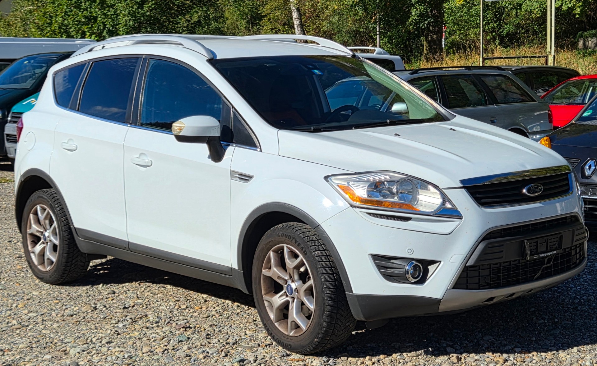 FORD Kuga 2.0 TDCi Titanium 4WD PowerShift-image-2