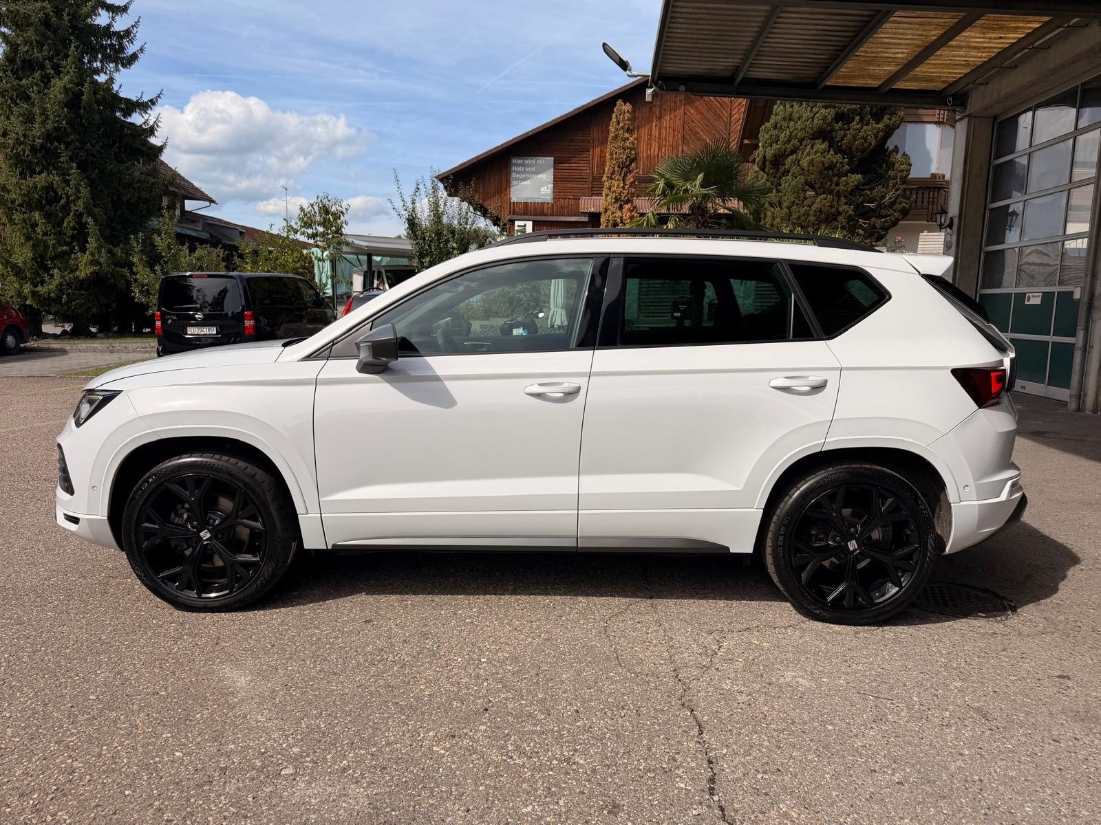 SEAT Ateca 2.0 TSI FR 4Drive DSG-image-1