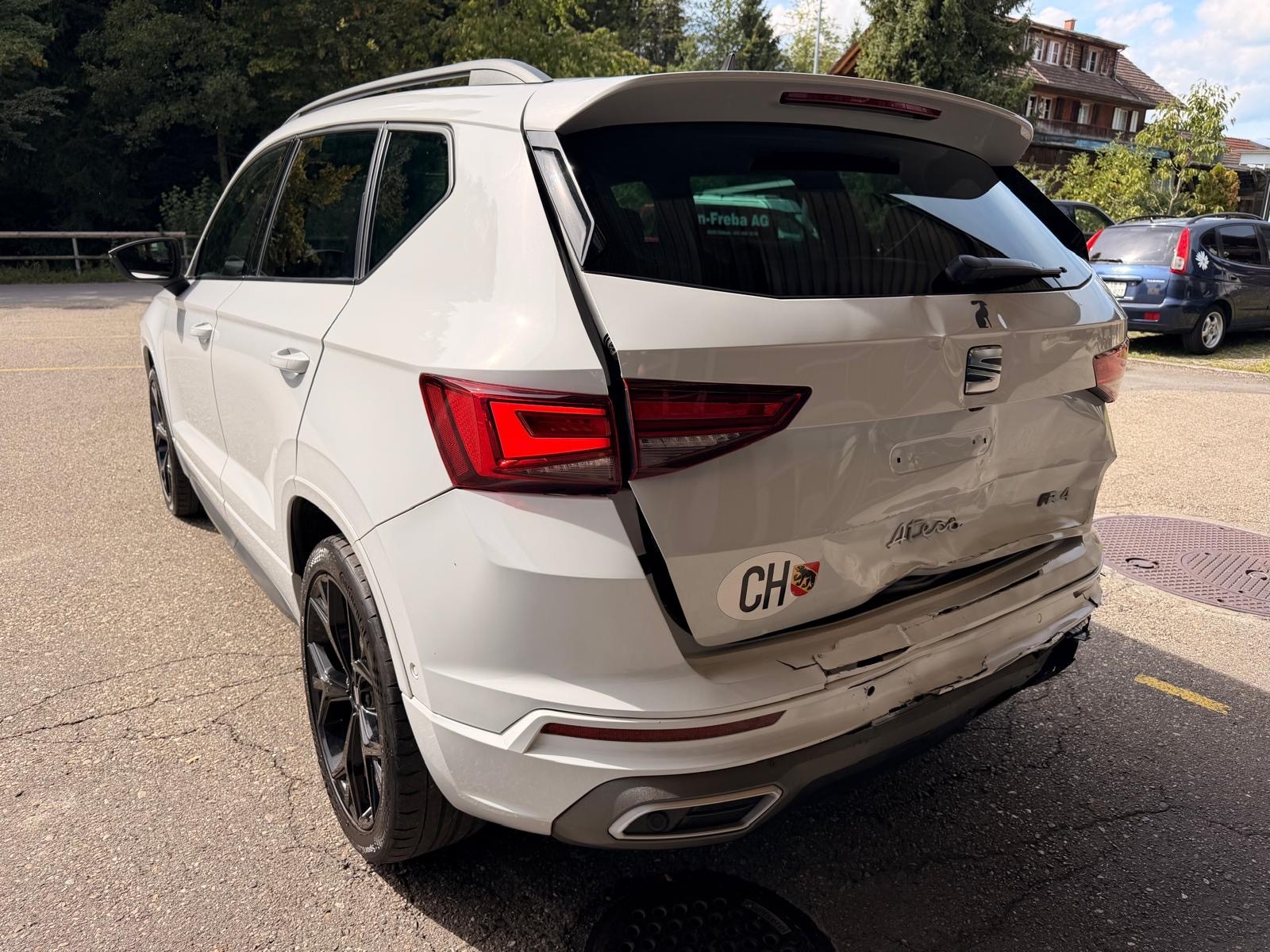 SEAT Ateca 2.0 TSI FR 4Drive DSG-image-2