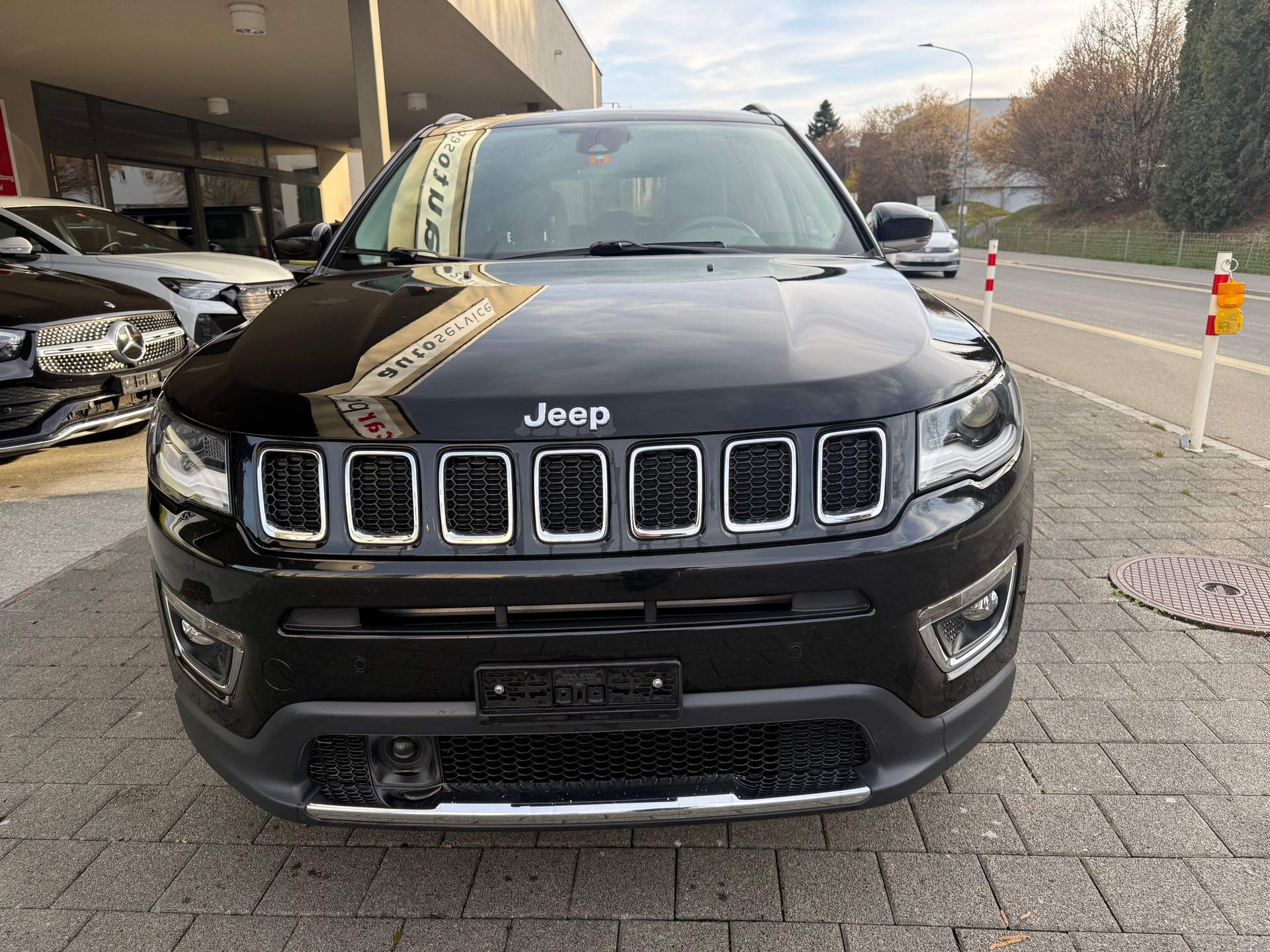 JEEP Compass 1.4 Turbo Limited AWD 9ATX-image-1