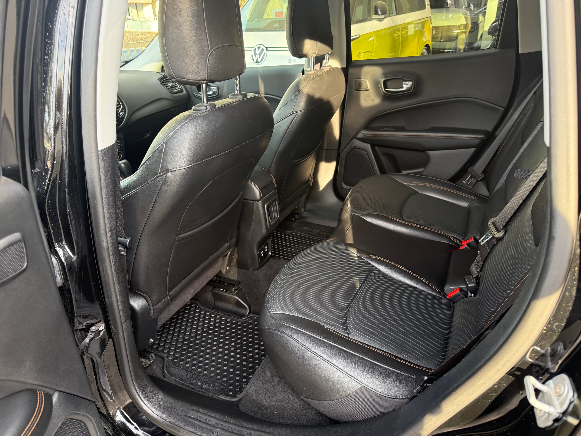 JEEP Compass 1.4 Turbo Limited AWD 9ATX-image-12