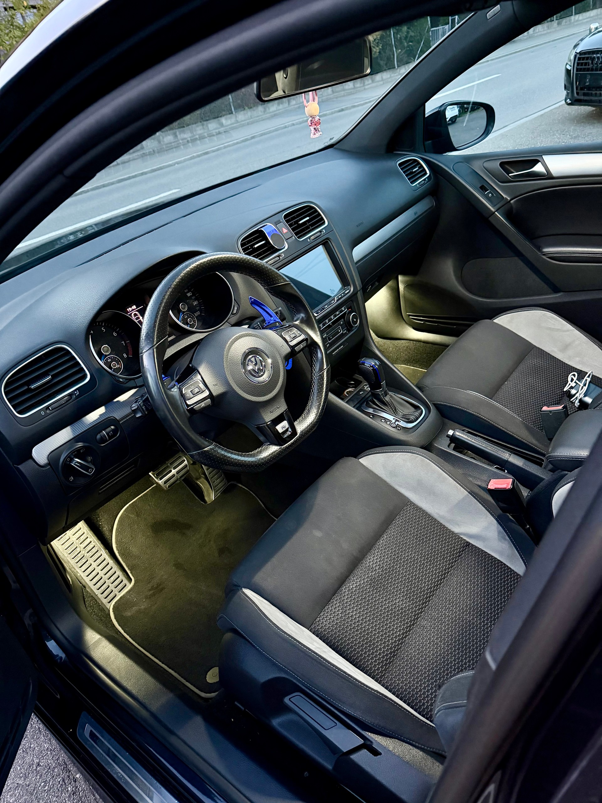 VW GOLF-image-6