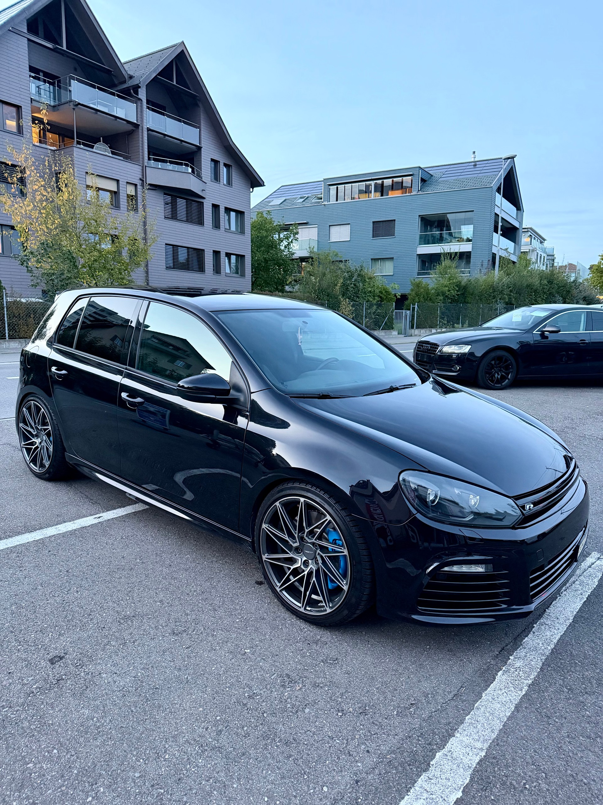 VW GOLF-image-0