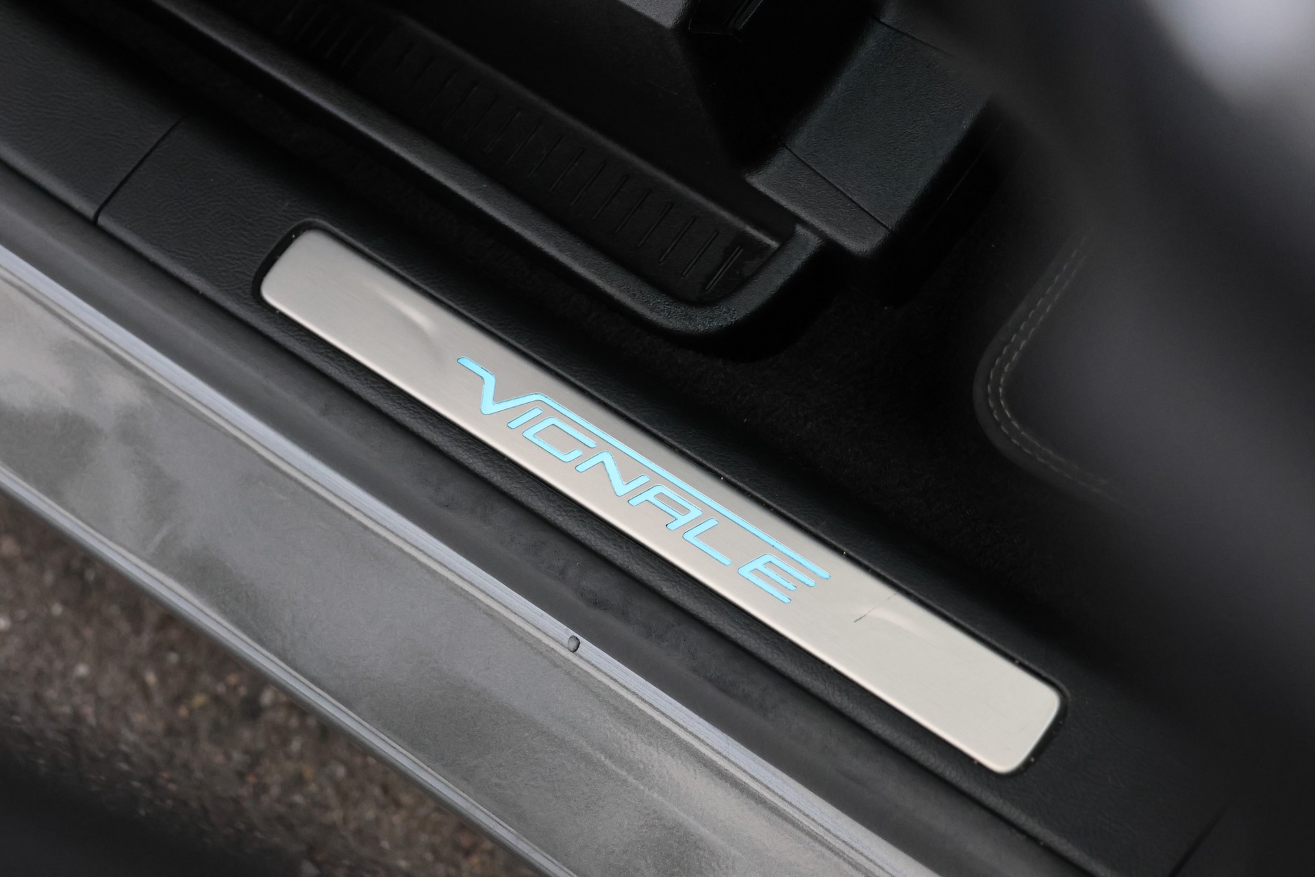 FORD Edge 2.0 EcoBlue Vignale 4WD Automatic (CH)-image-19