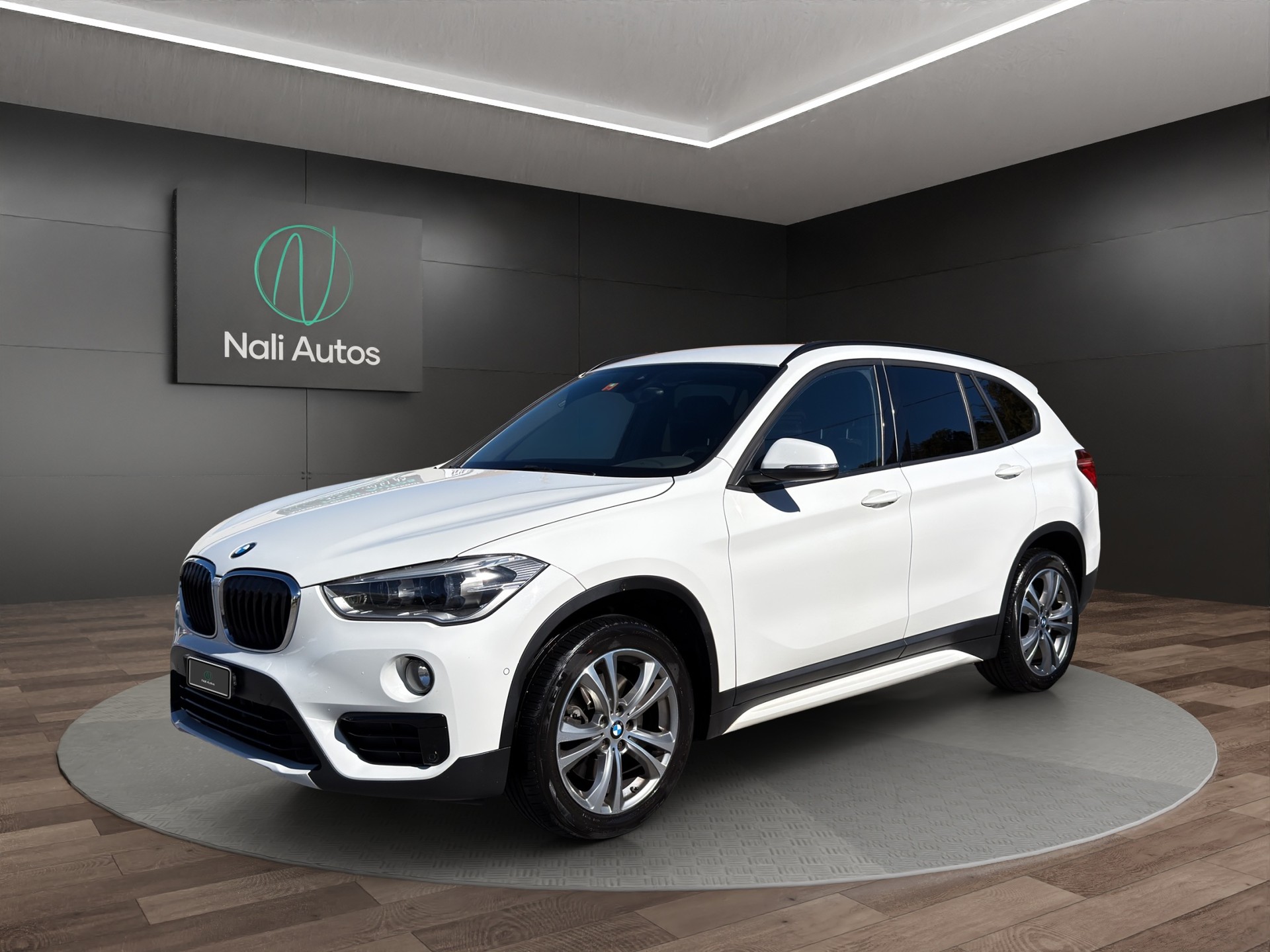 BMW X1 xDrive 20d Sport Line Steptronic-image-0